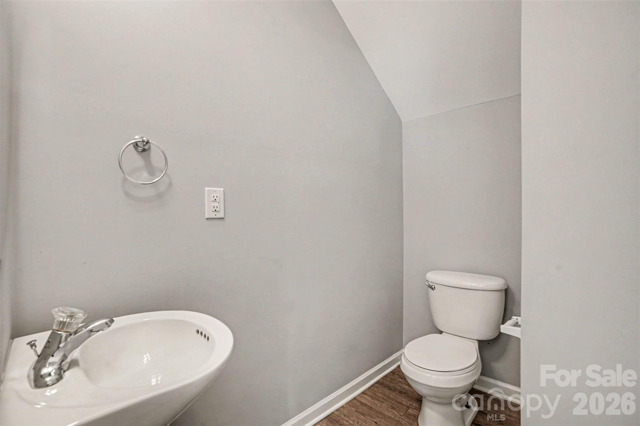 7763 Abigail Glen Drive — Charlotte