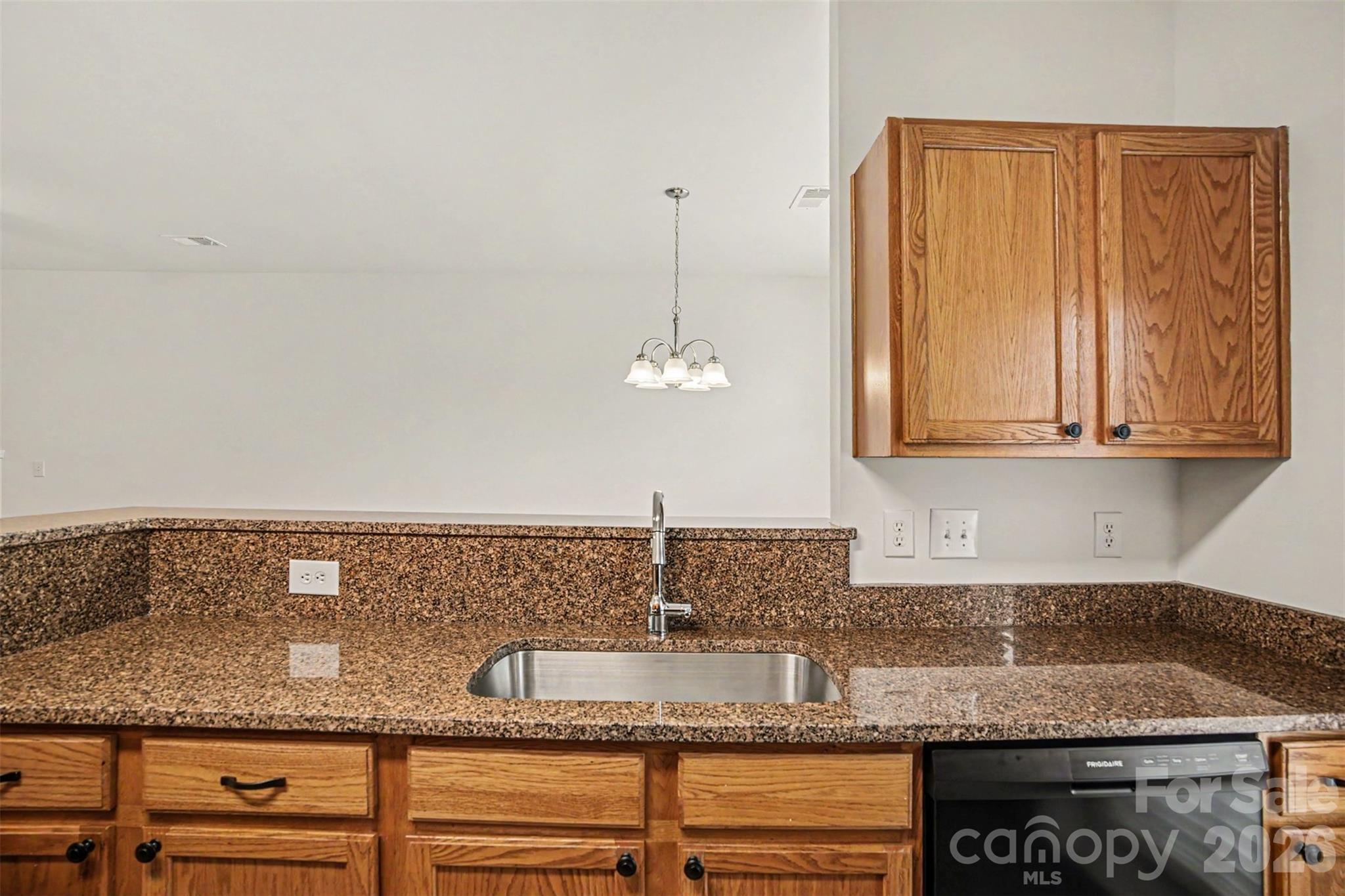 7763 Abigail Glen Drive — Charlotte