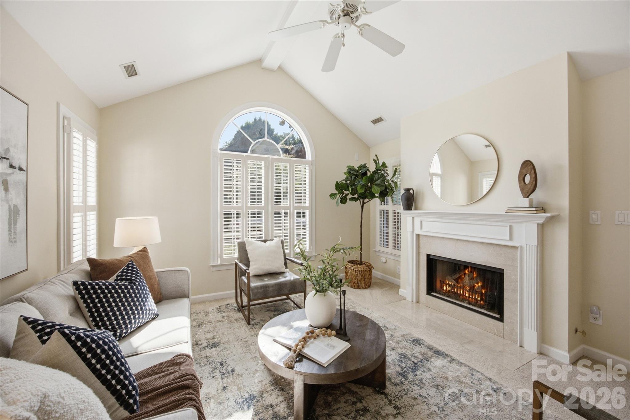 7424 Hurstbourne Green Drive — Charlotte