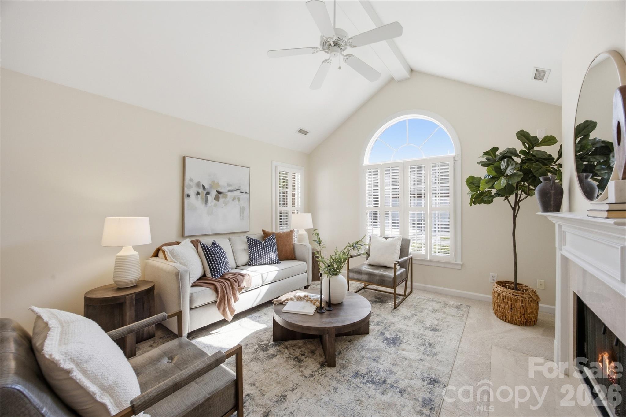 7424 Hurstbourne Green Drive — Charlotte