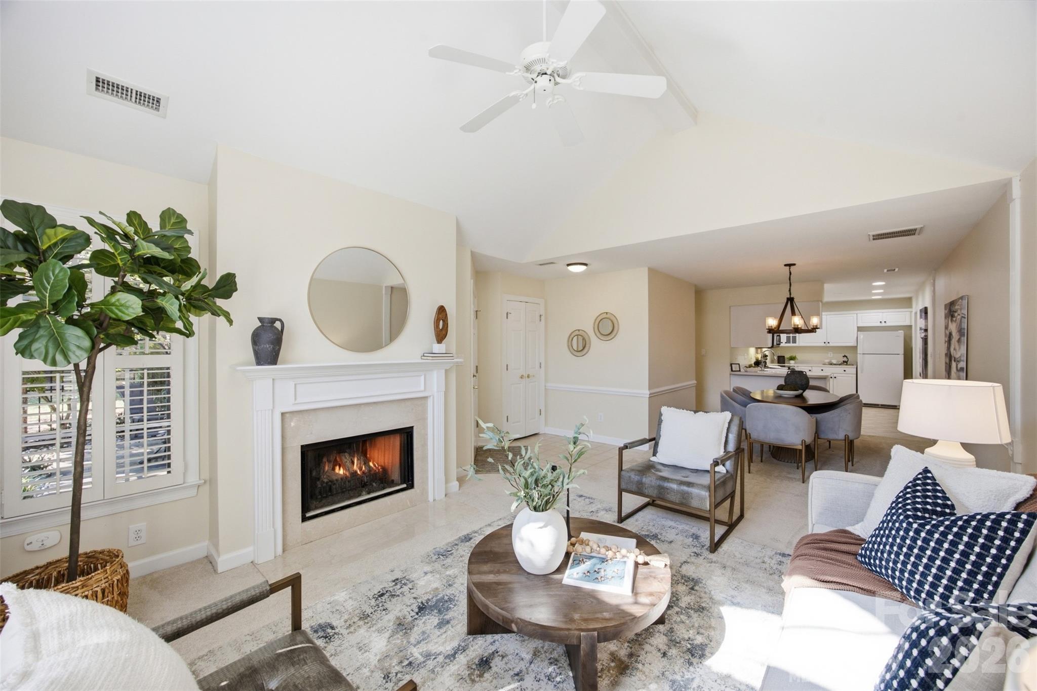 7424 Hurstbourne Green Drive — Charlotte