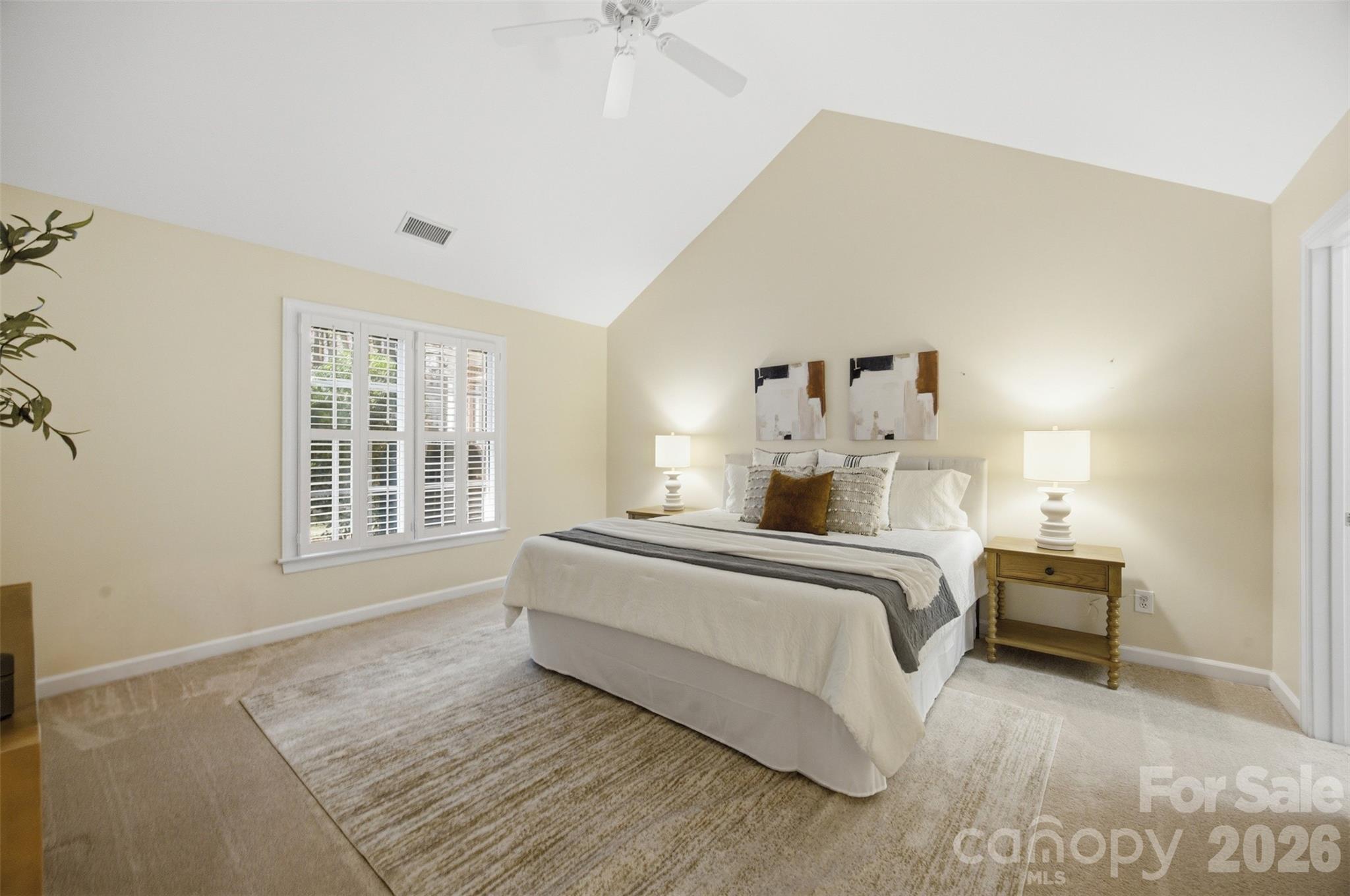 7424 Hurstbourne Green Drive — Charlotte