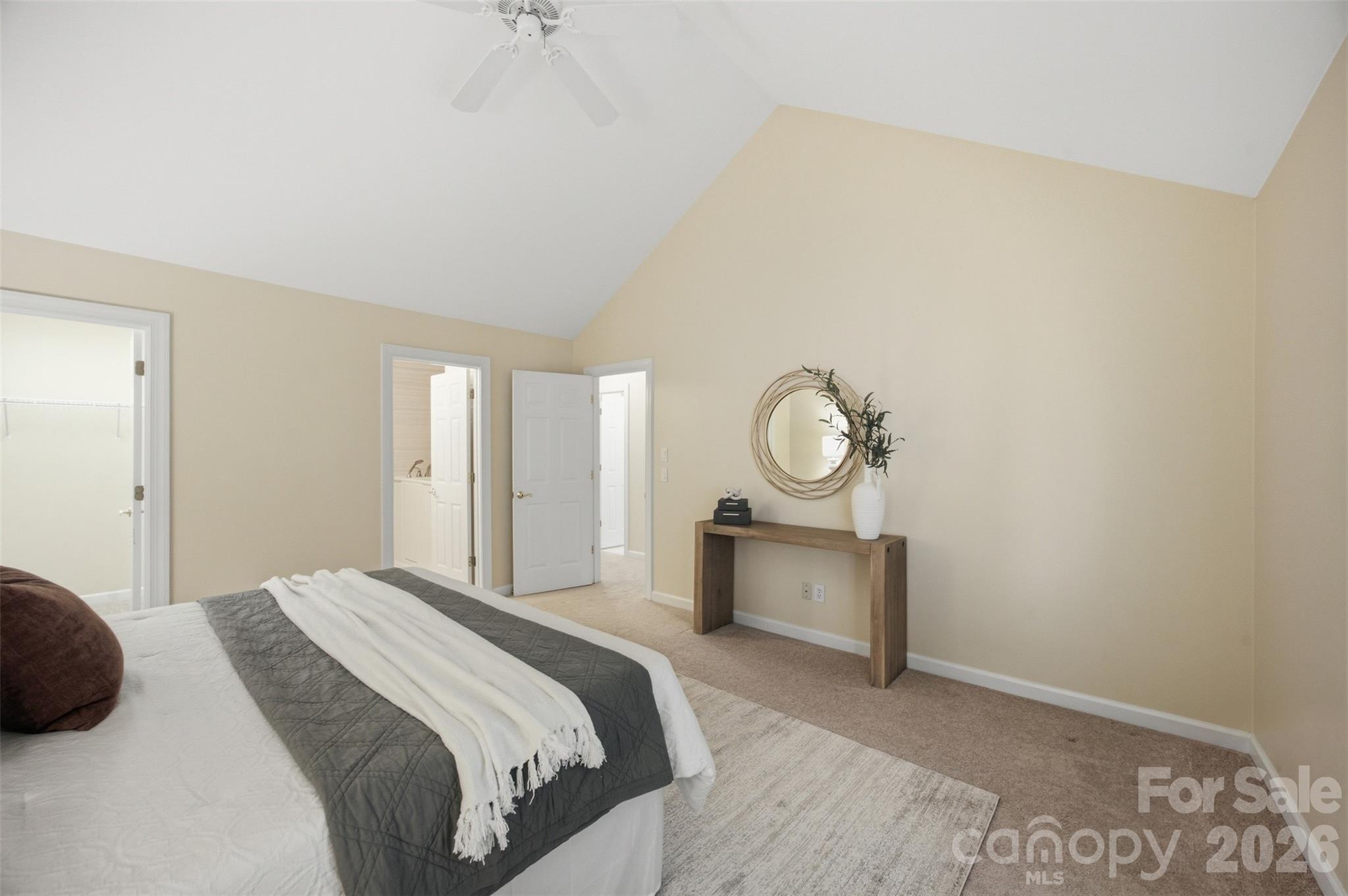 7424 Hurstbourne Green Drive — Charlotte