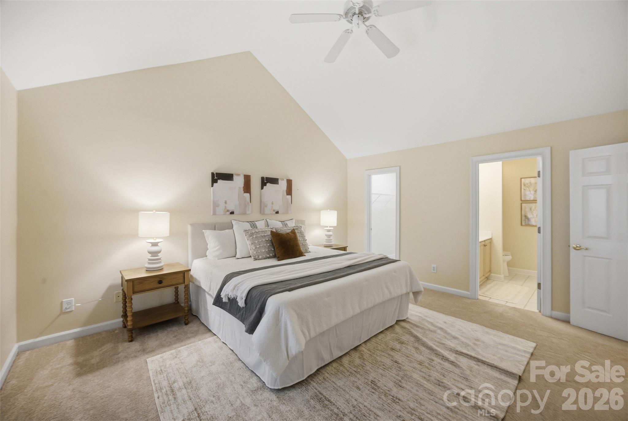 7424 Hurstbourne Green Drive — Charlotte