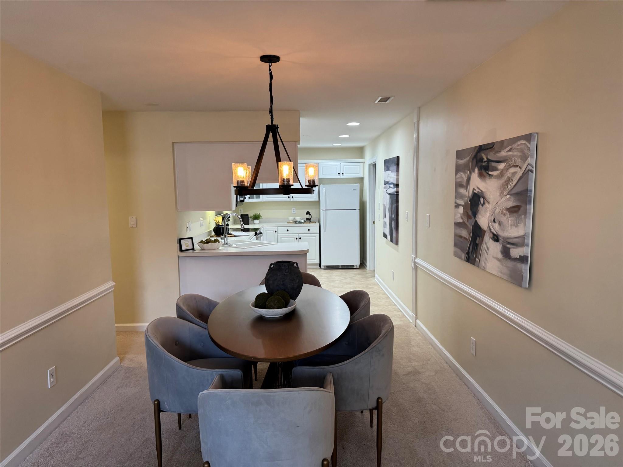 7424 Hurstbourne Green Drive — Charlotte