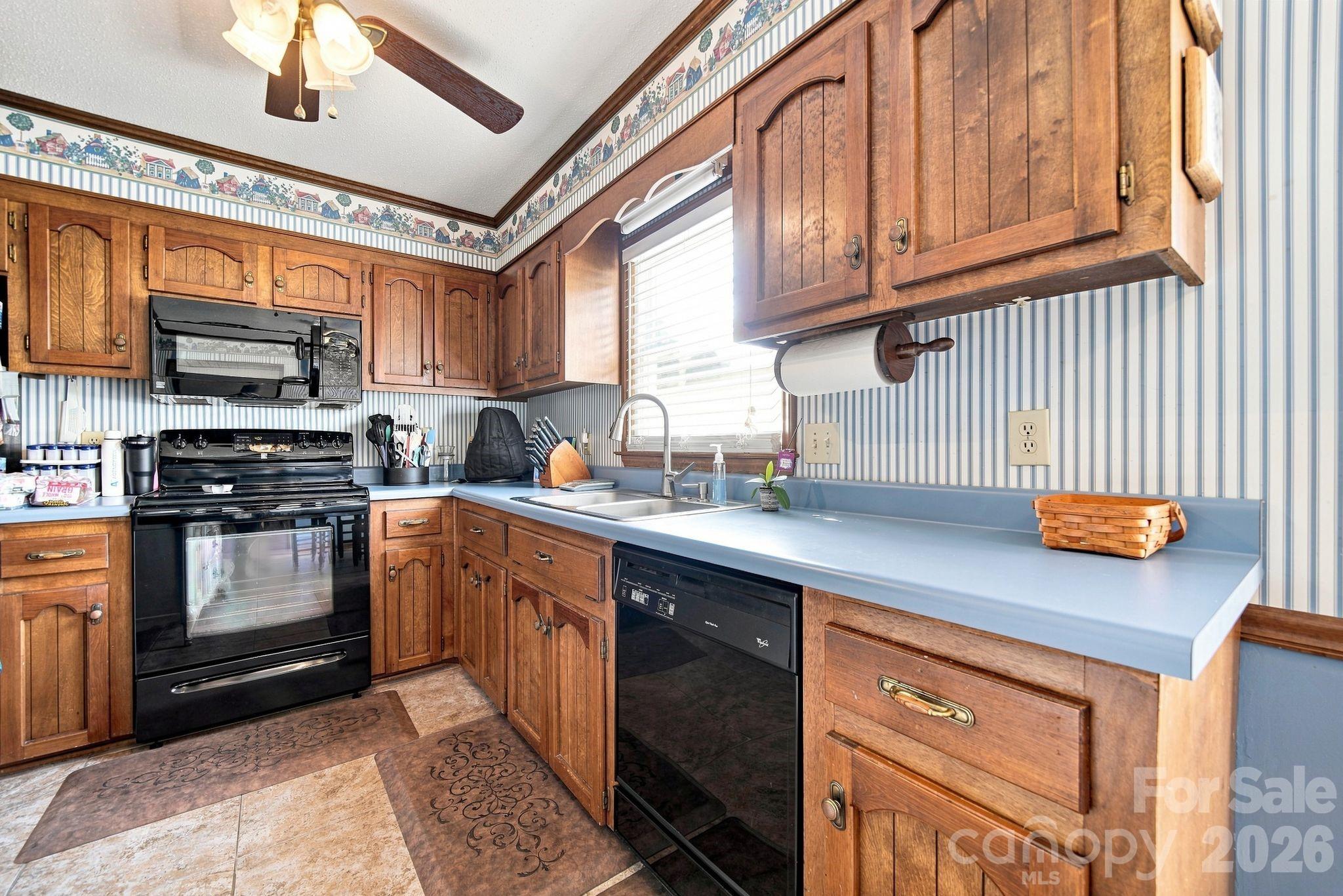 2325 Winterfield Drive — Gastonia