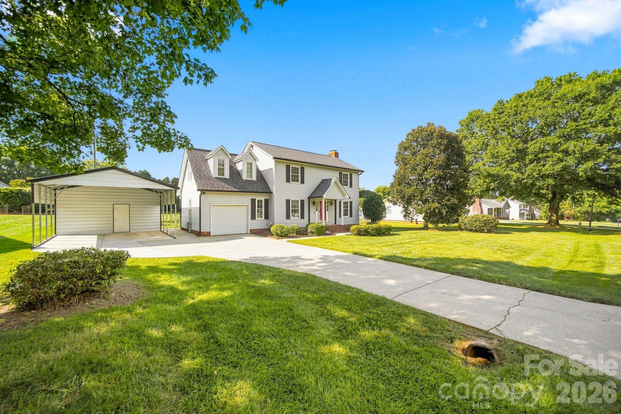 2325 Winterfield Drive — Gastonia