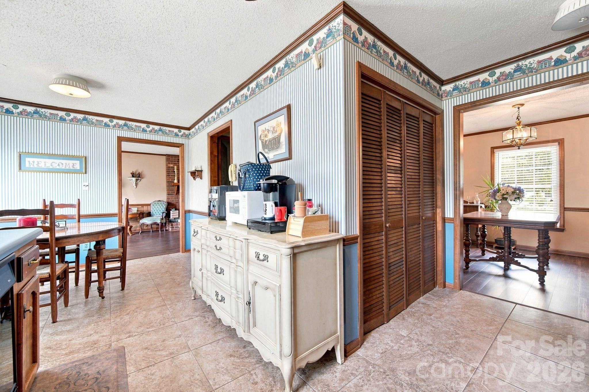 2325 Winterfield Drive — Gastonia