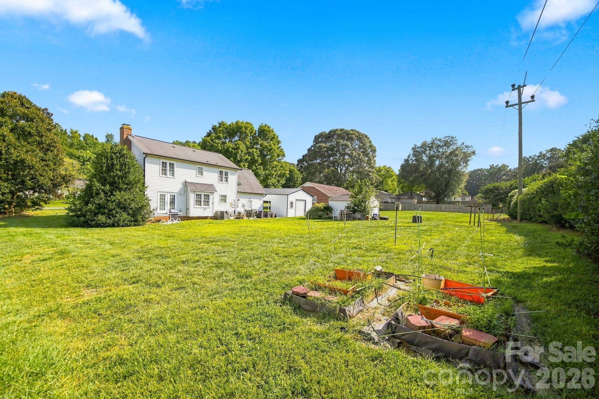 2325 Winterfield Drive — Gastonia