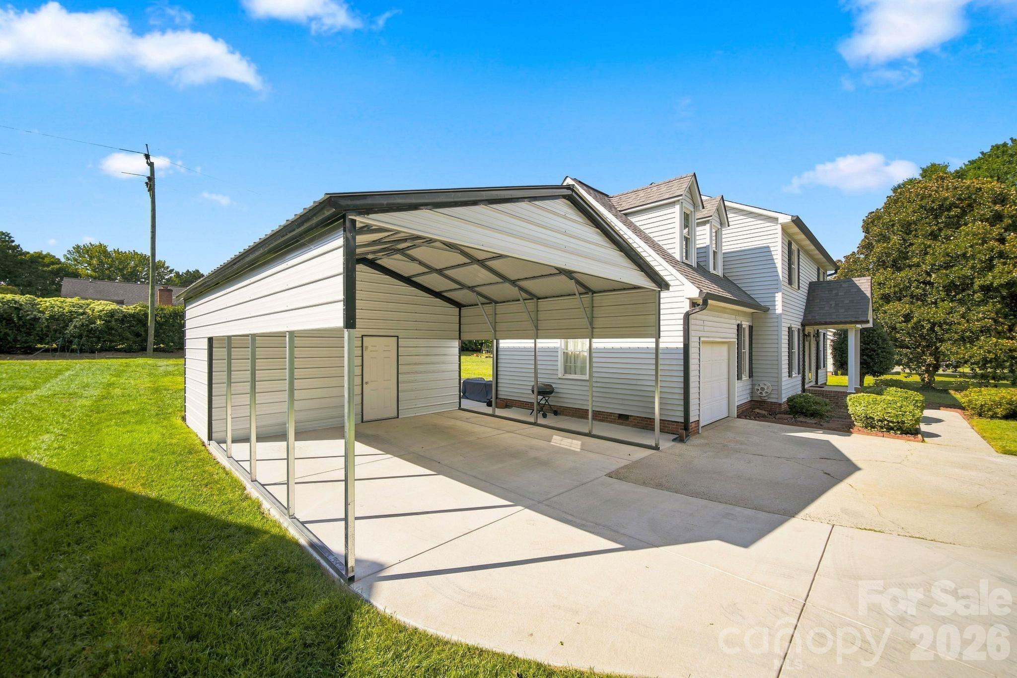 2325 Winterfield Drive — Gastonia