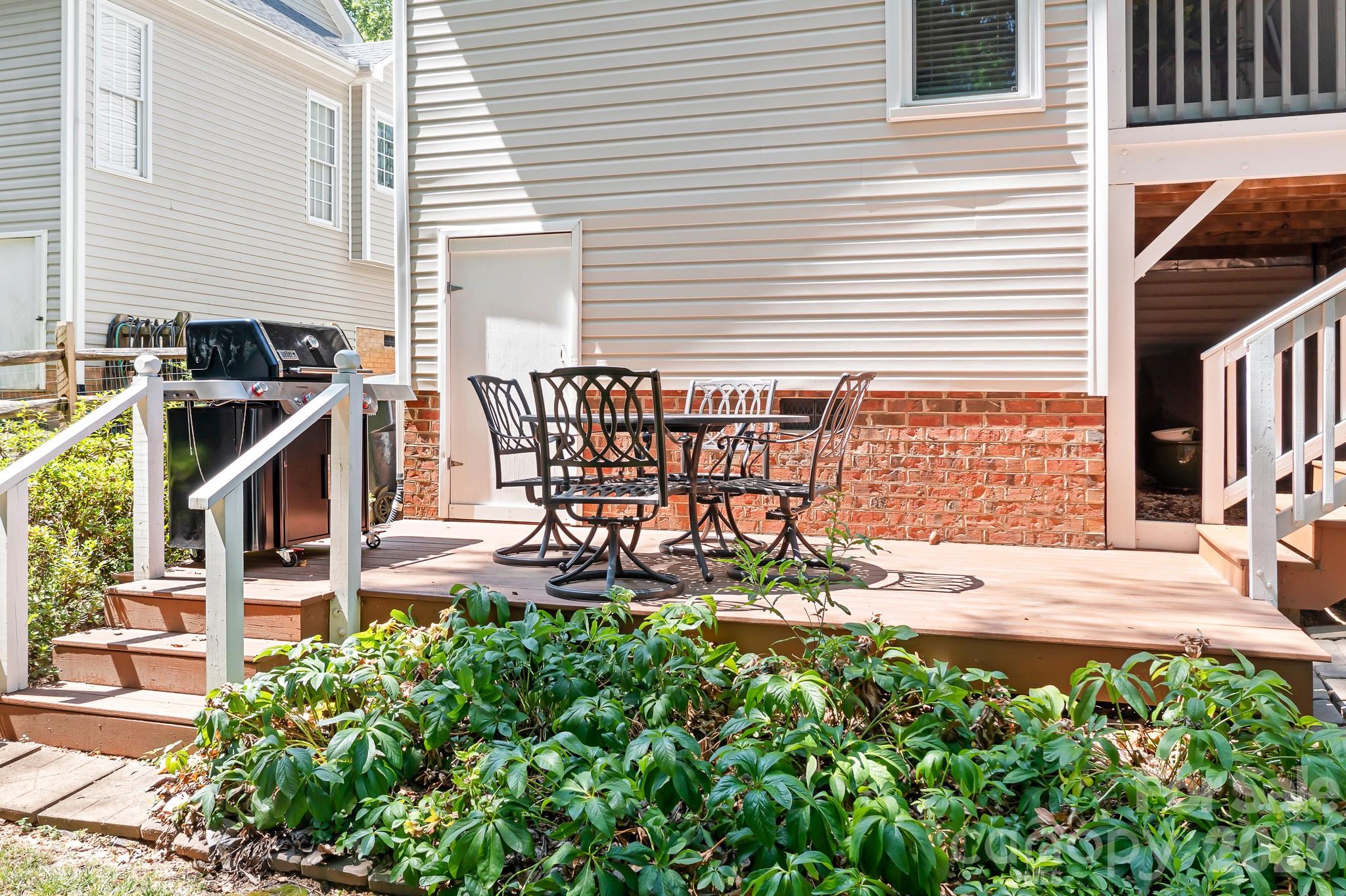 17324 Cambridge Grove Drive — Huntersville