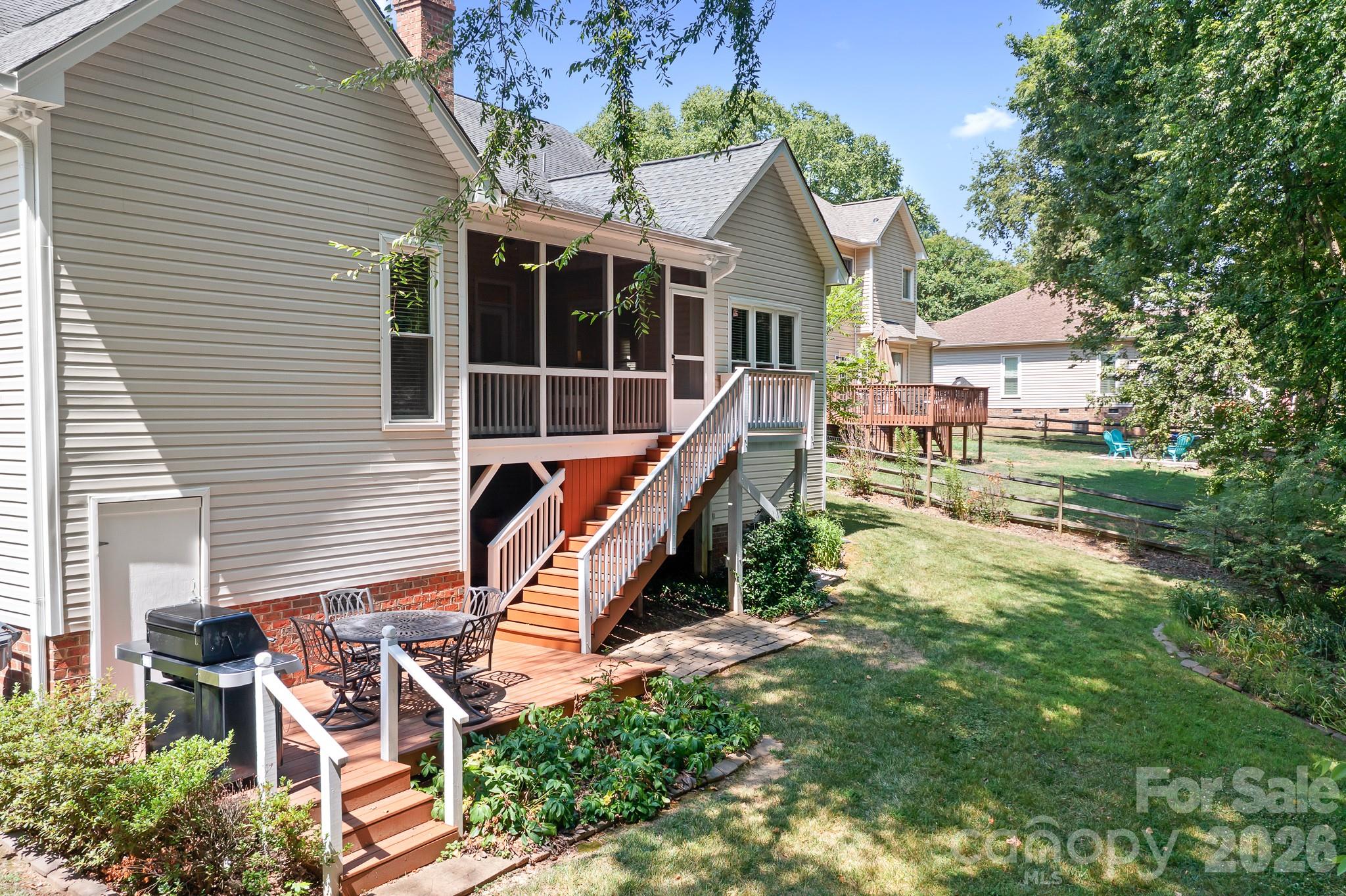 17324 Cambridge Grove Drive — Huntersville