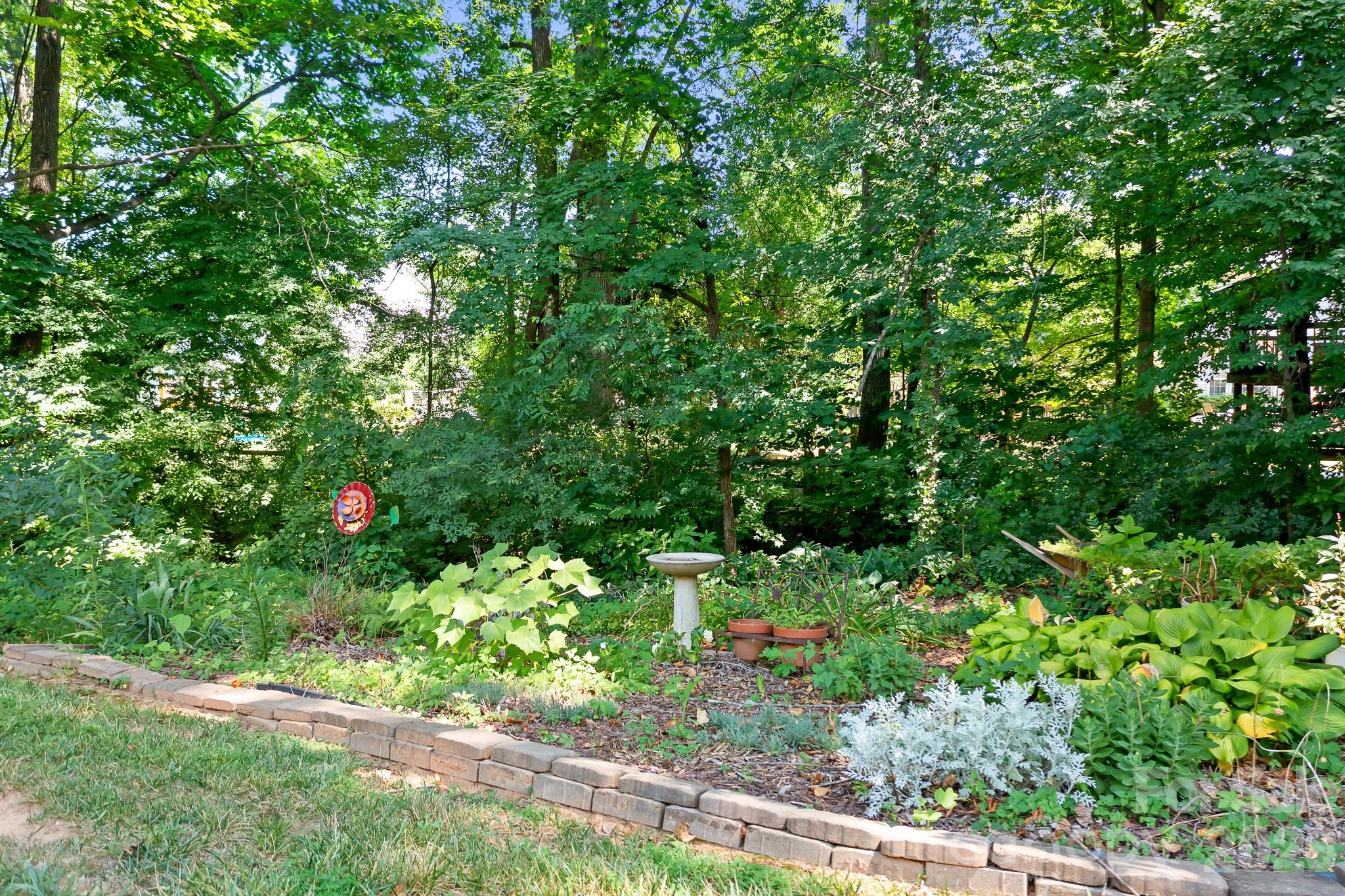 17324 Cambridge Grove Drive — Huntersville