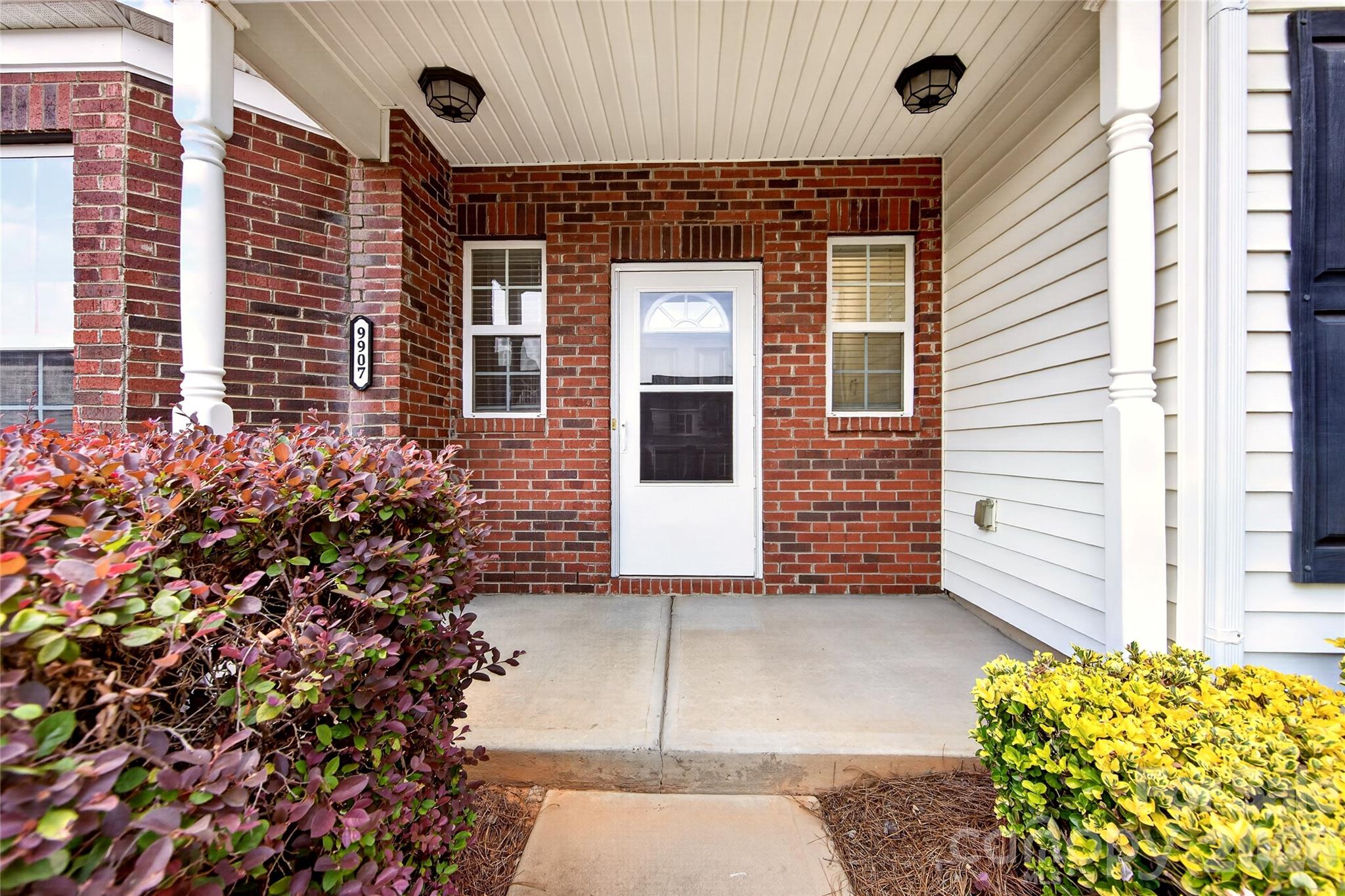 9907 Porta Ferry Drive — Charlotte