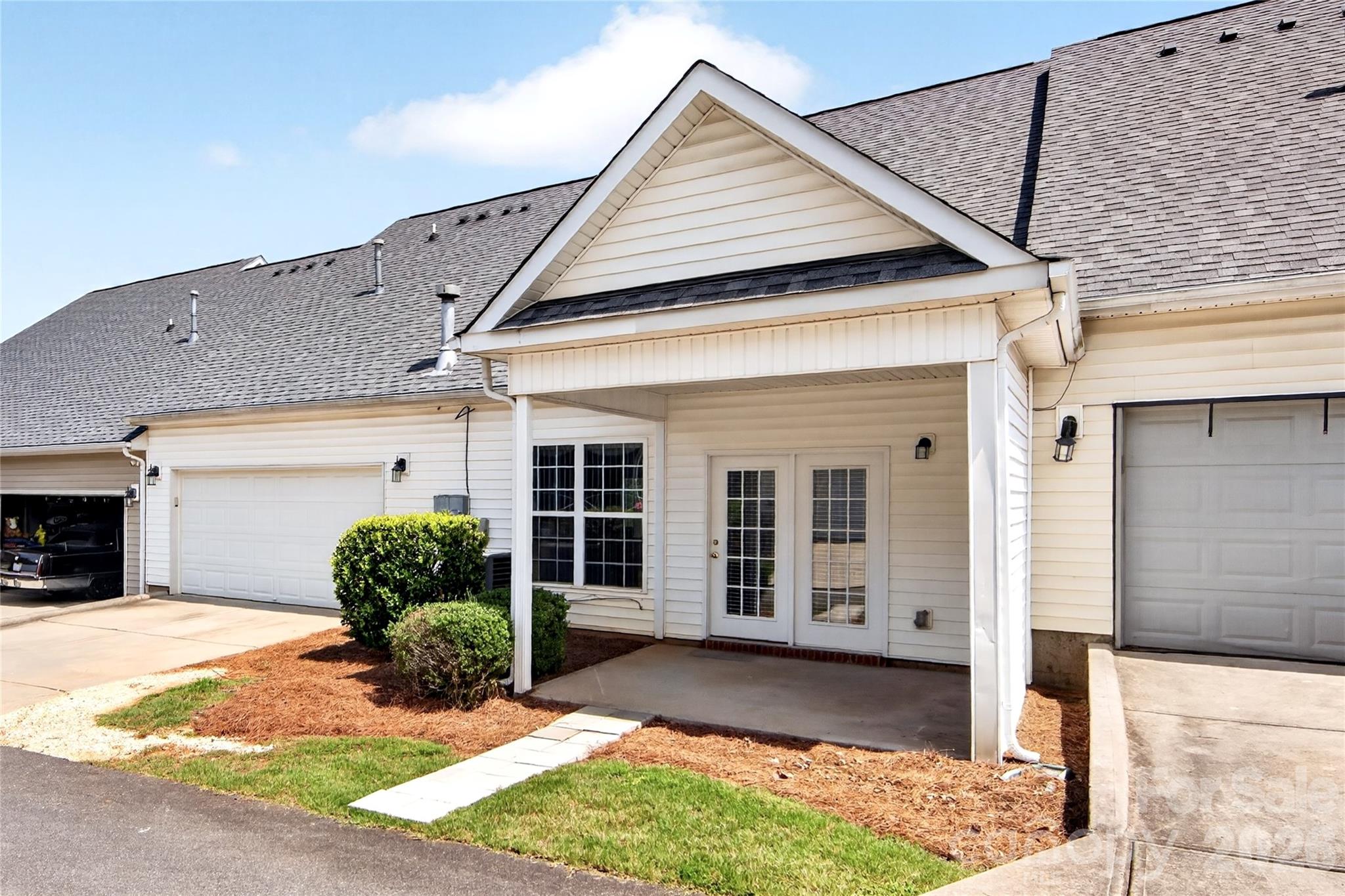 9907 Porta Ferry Drive — Charlotte