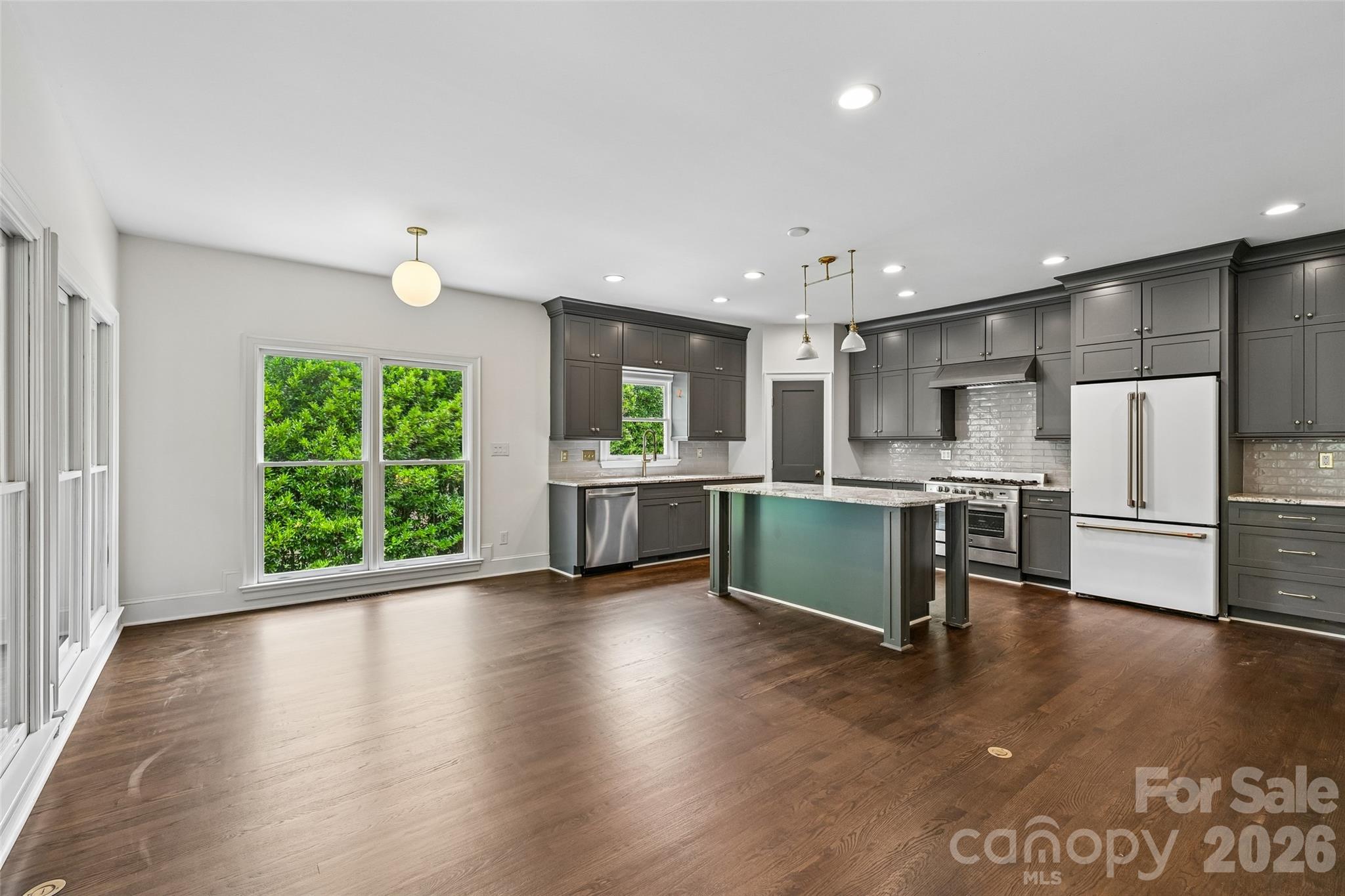 5609 Camilla Drive — Charlotte