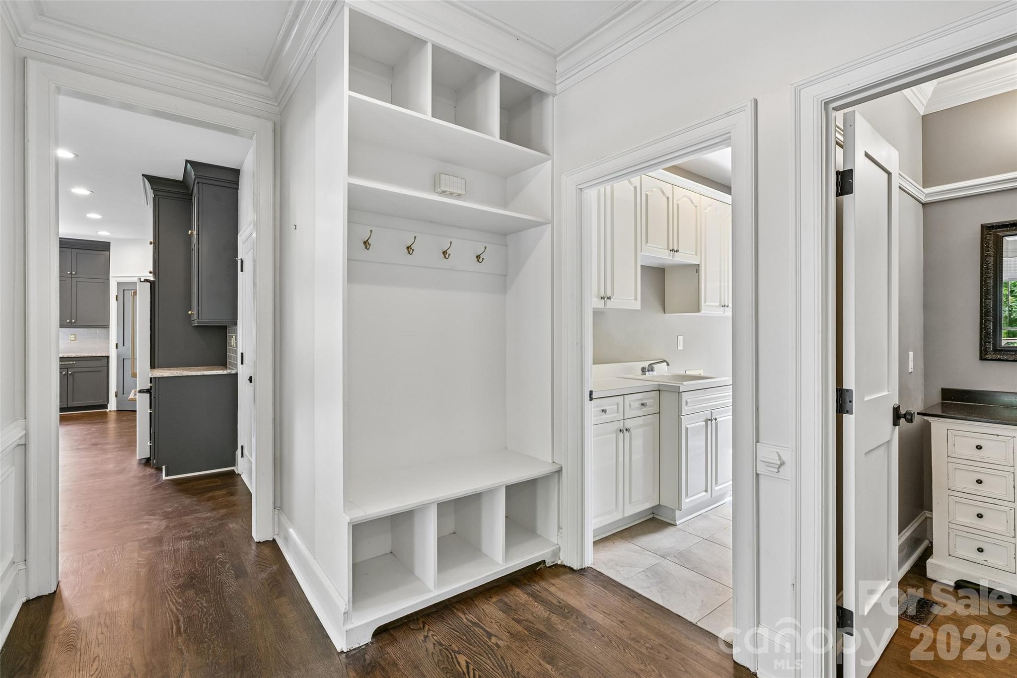 5609 Camilla Drive — Charlotte