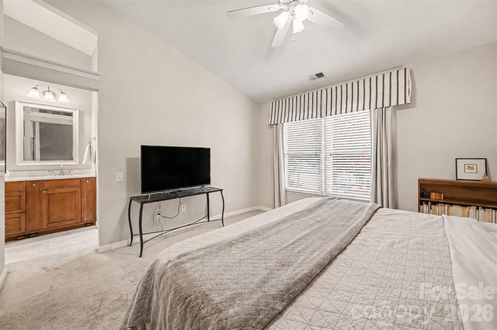 8205 Tradd Court — Charlotte