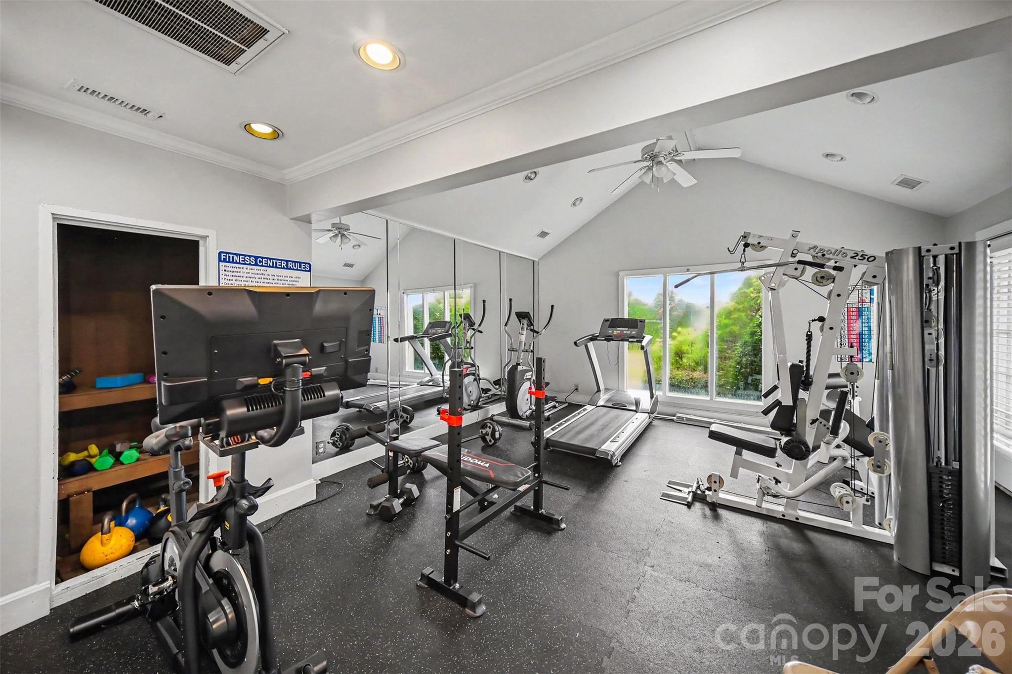 8205 Tradd Court — Charlotte
