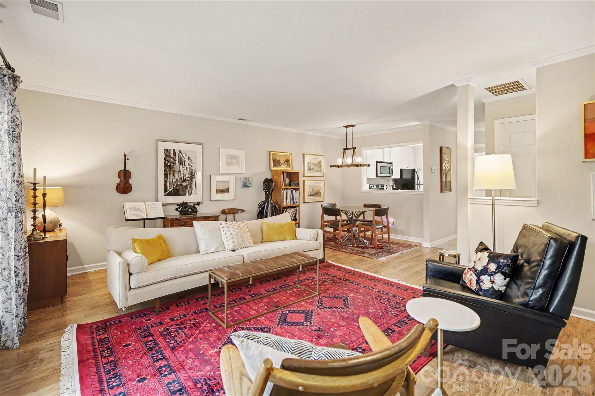 8205 Tradd Court — Charlotte