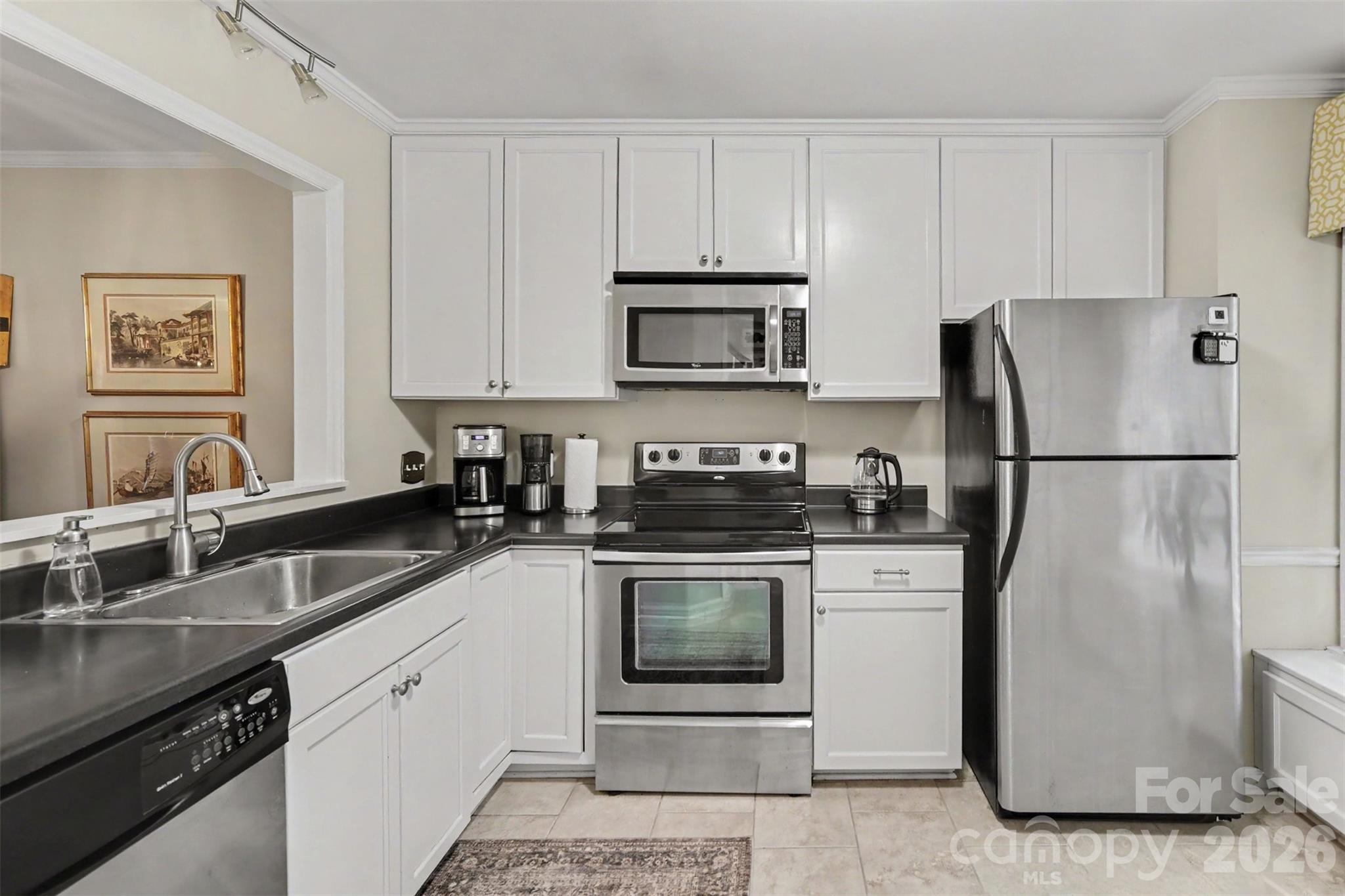 8205 Tradd Court — Charlotte