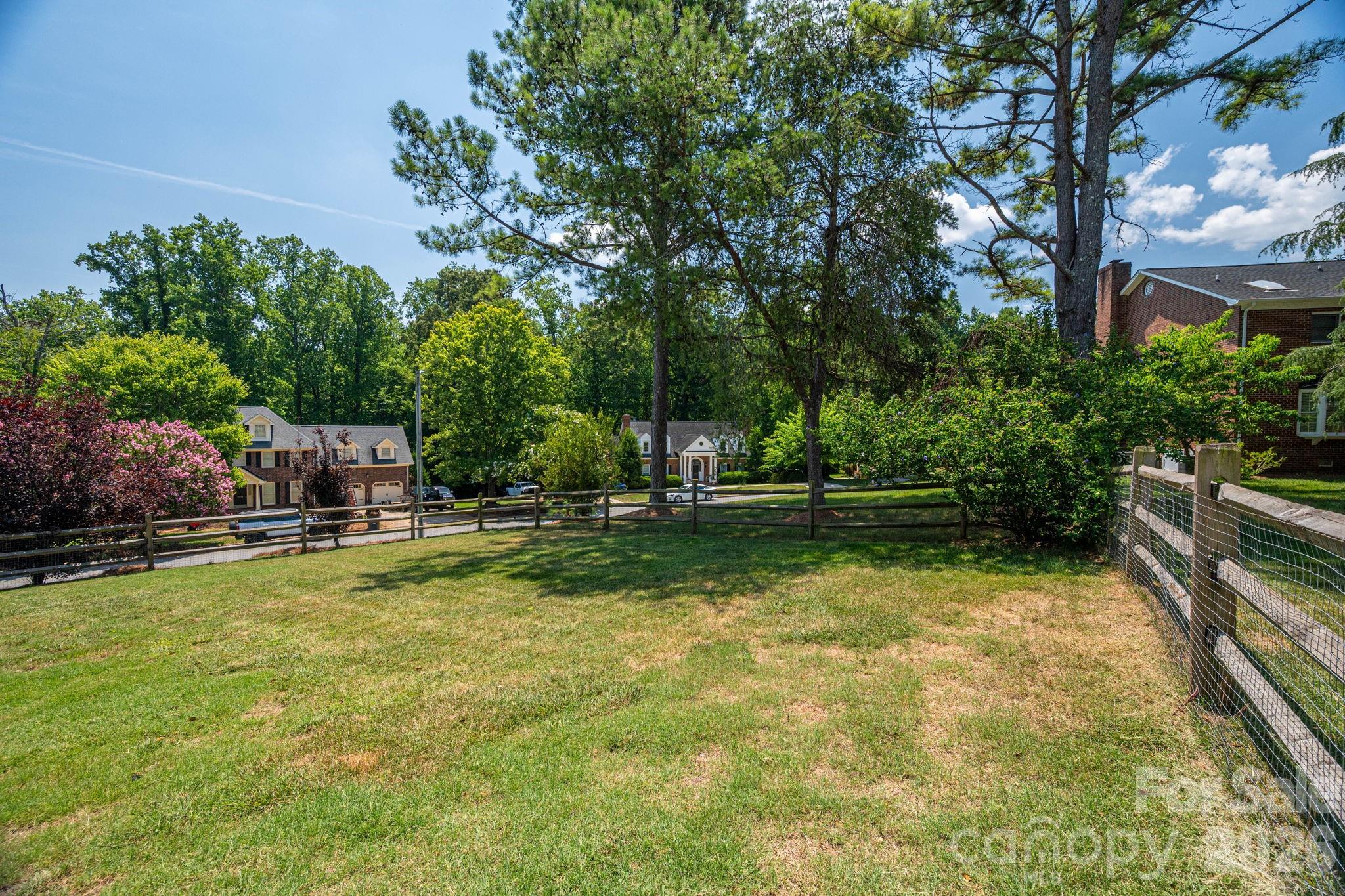 2723 Steeplechase Road — Gastonia