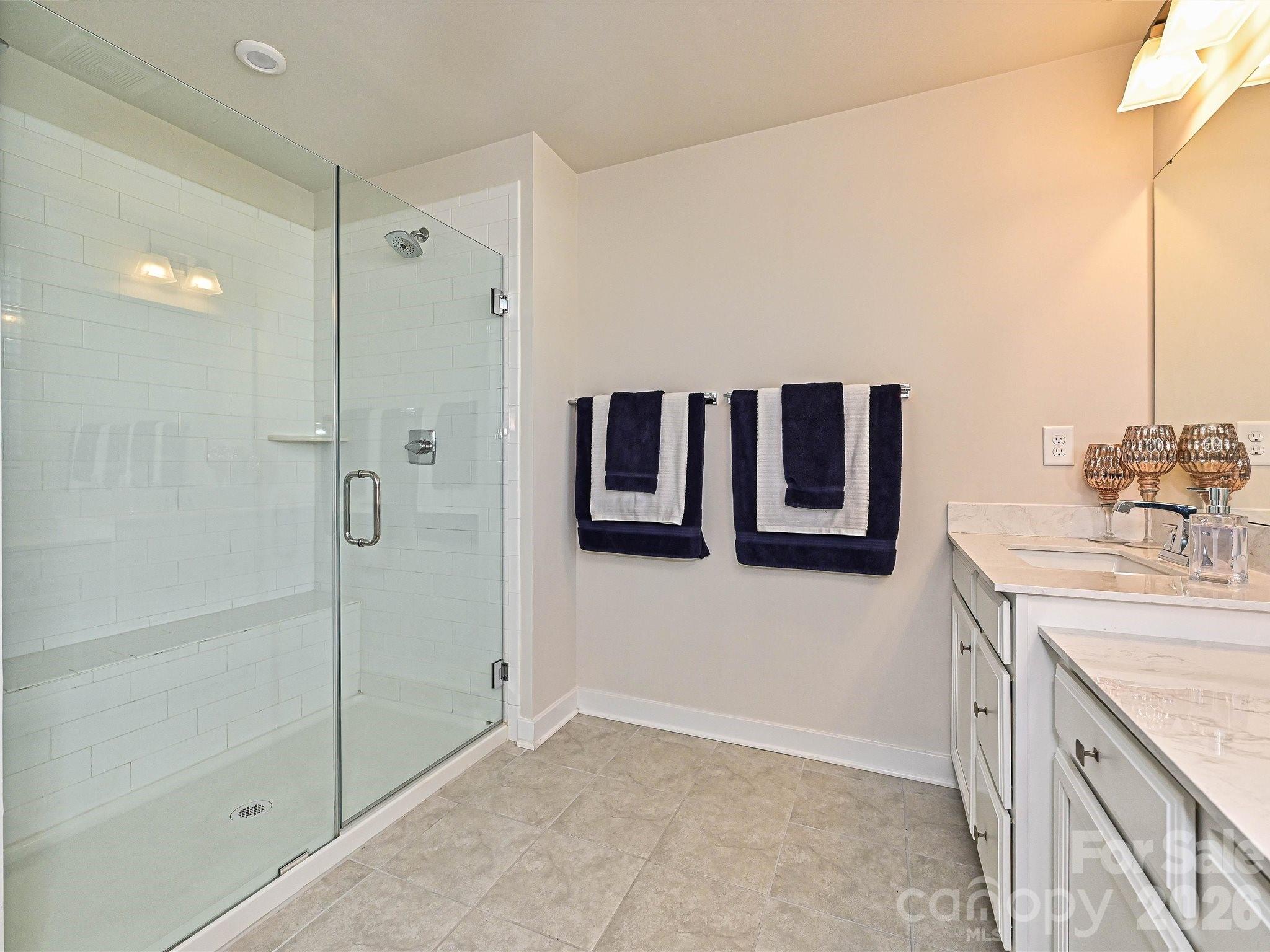 10016 Bowtie Lane — Huntersville