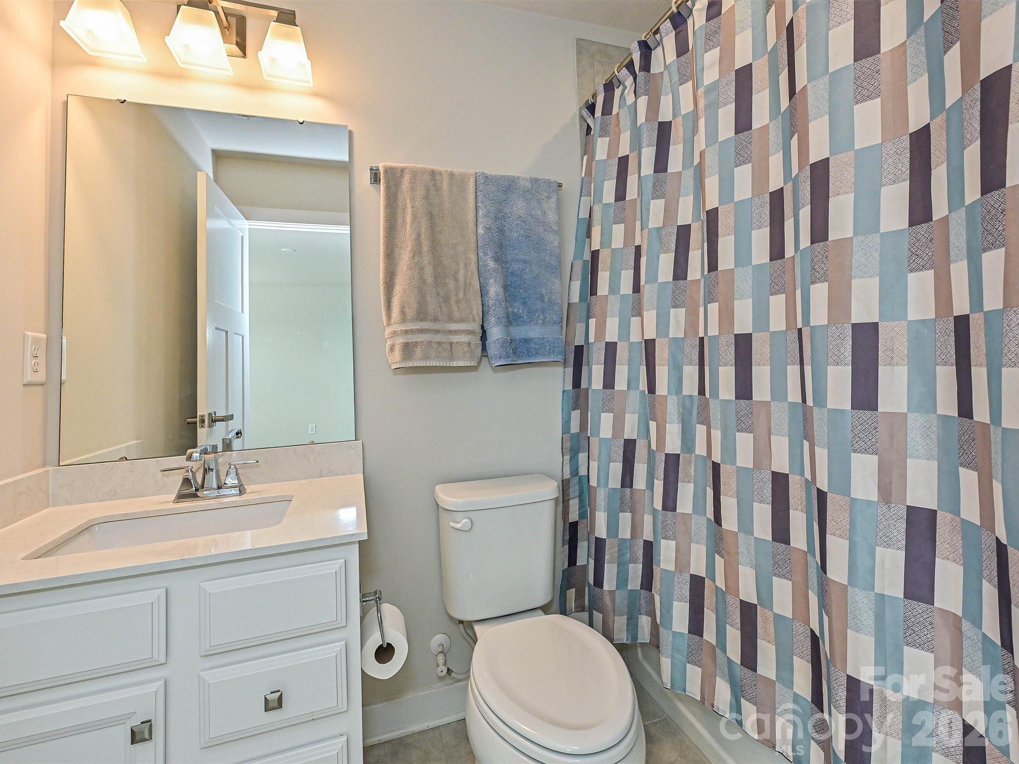 10016 Bowtie Lane — Huntersville