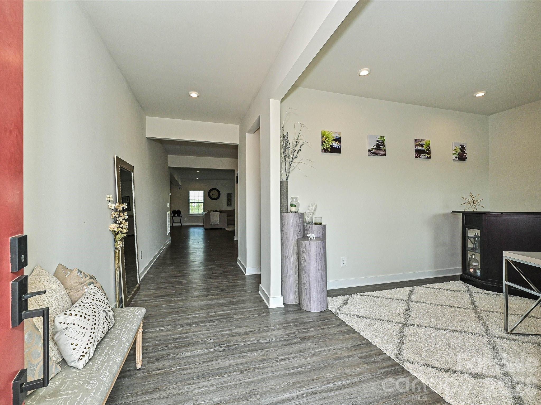 10016 Bowtie Lane — Huntersville