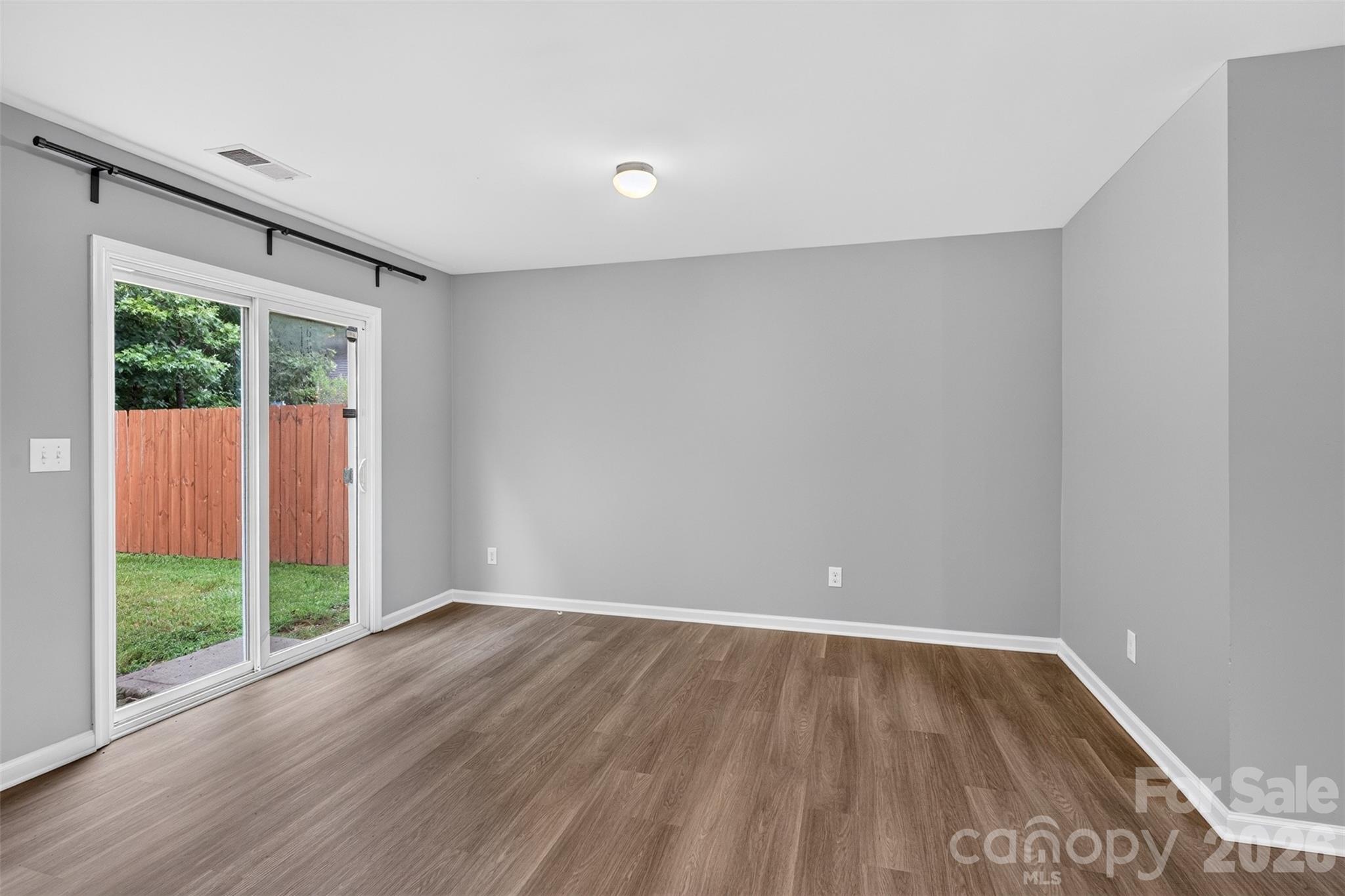 1648 Hooper Court — Charlotte