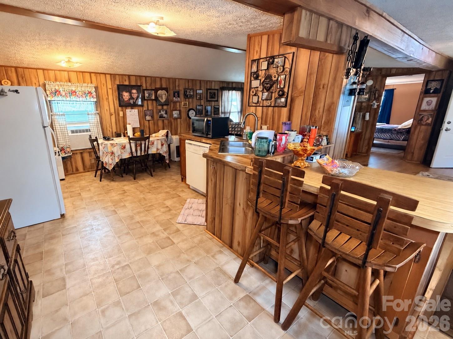 139 N Ridge Drive — Waynesville