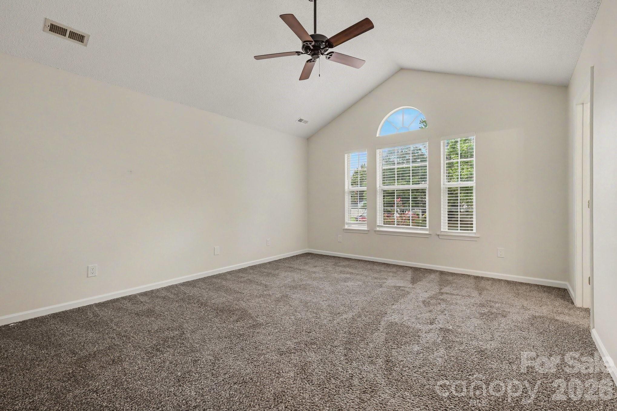 16034 Farmall Drive — Huntersville