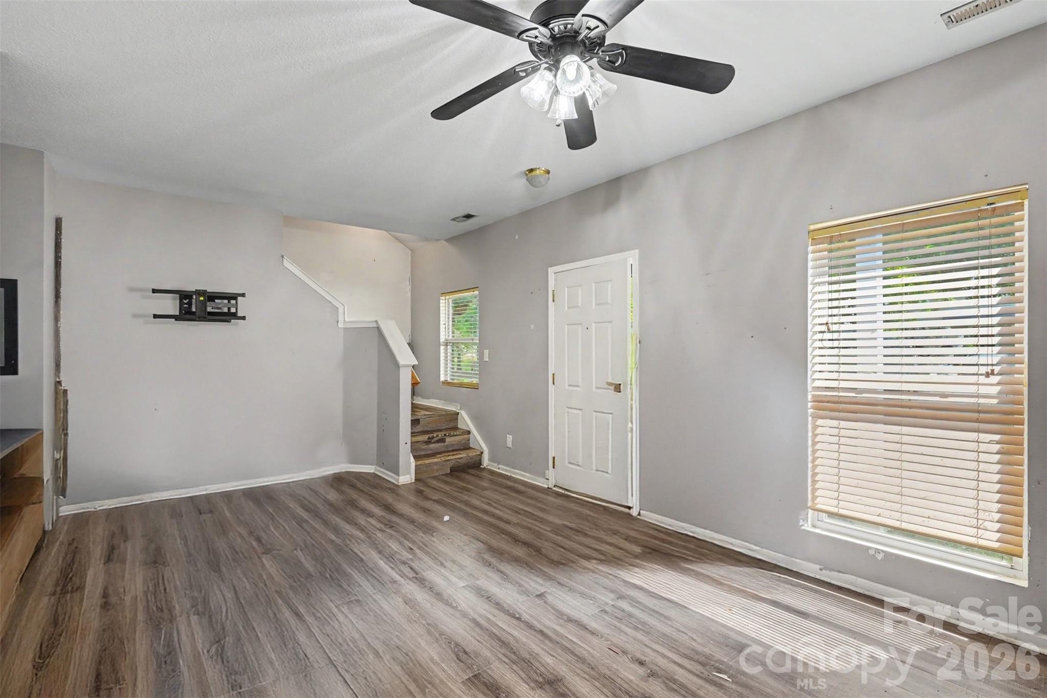 2729 Meadow Knoll Drive — Charlotte