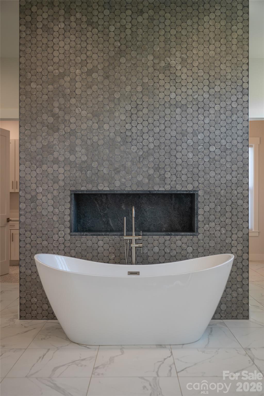 769 Daniel Circle Drive — Mills River