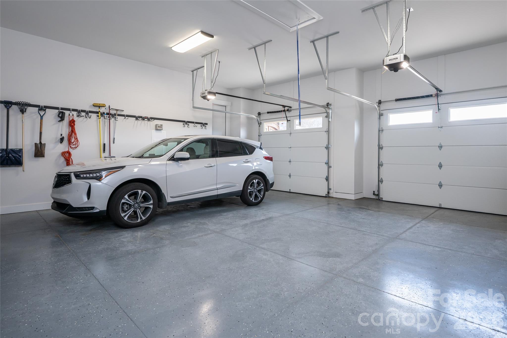 769 Daniel Circle Drive — Mills River