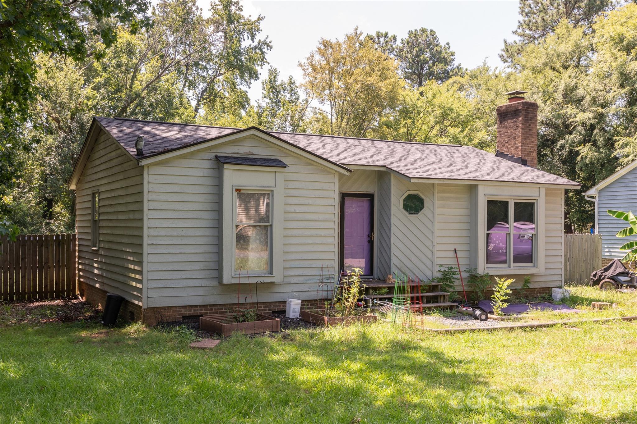 6718 Pueblo Lane — Charlotte