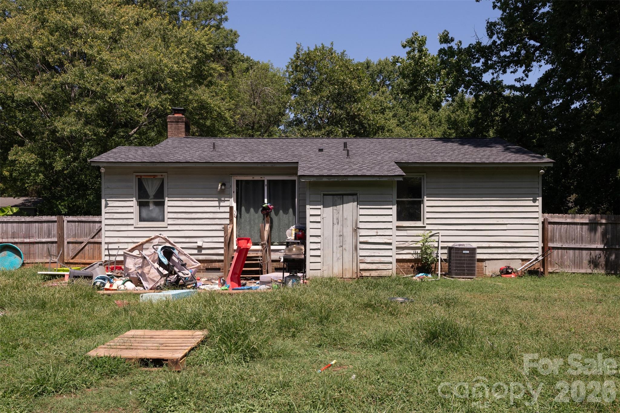 6718 Pueblo Lane — Charlotte