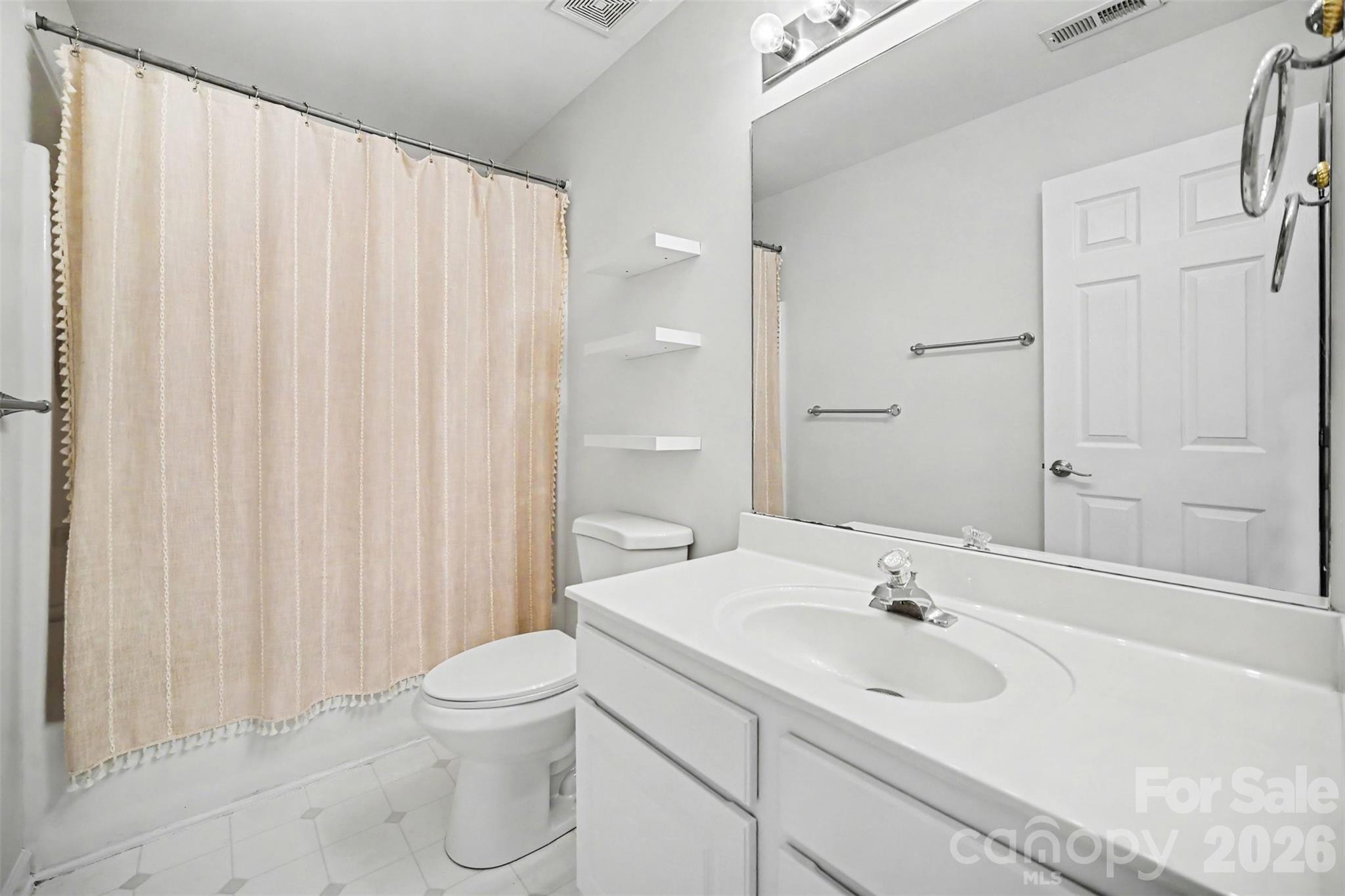 717 Pawley Drive — Charlotte