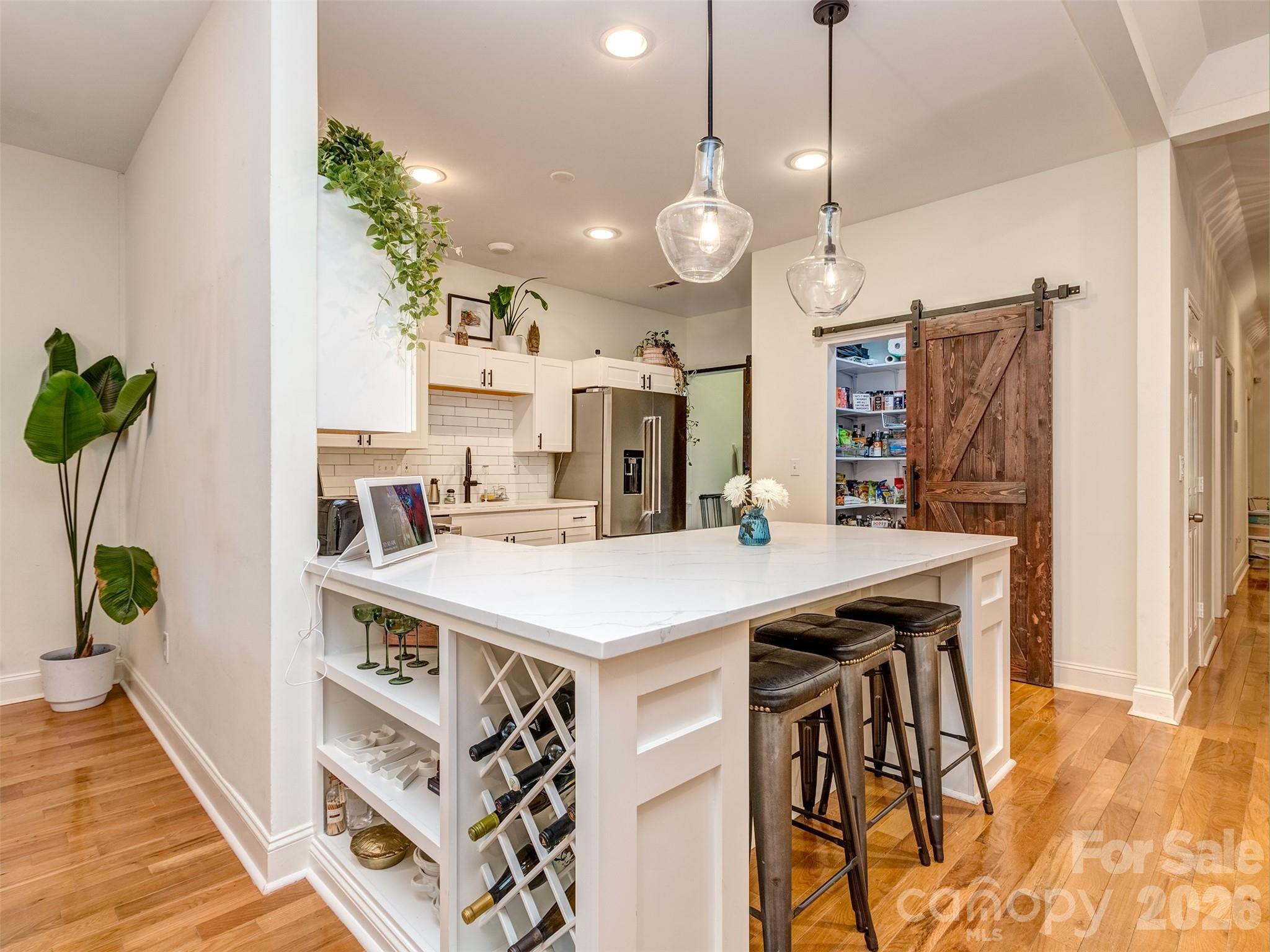 1221 Kennon Street — Charlotte