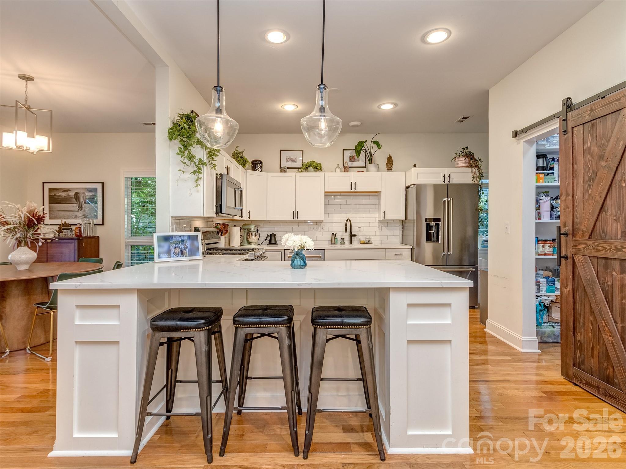 1221 Kennon Street — Charlotte