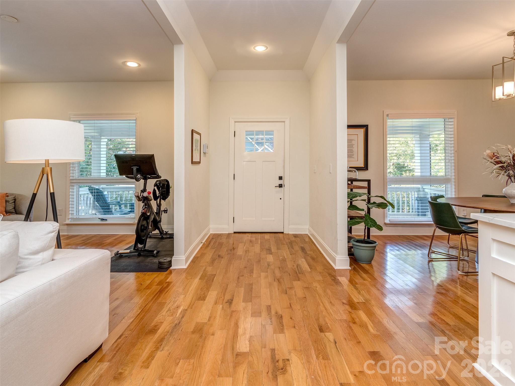 1221 Kennon Street — Charlotte