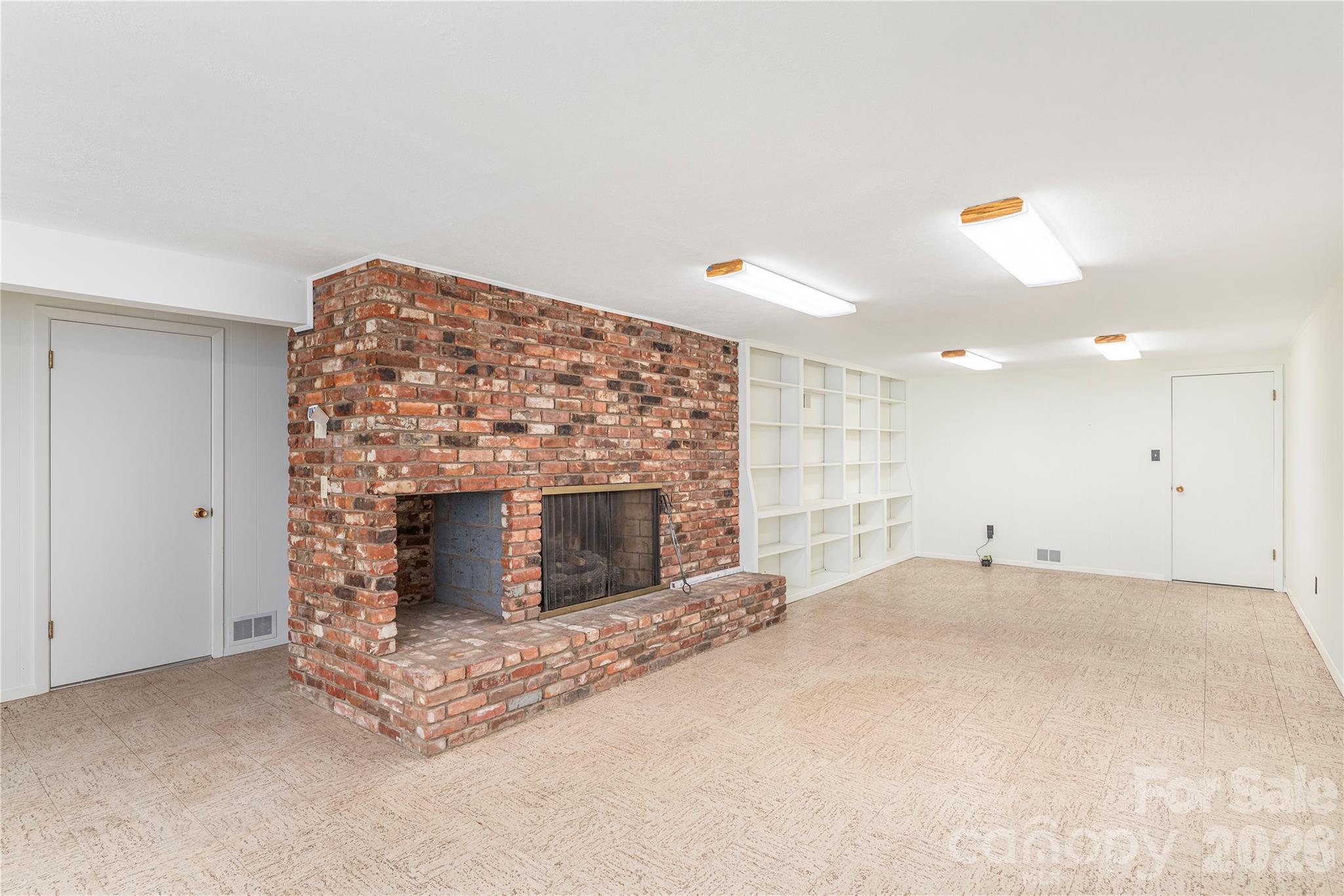 38 Forest View Drive — Asheville