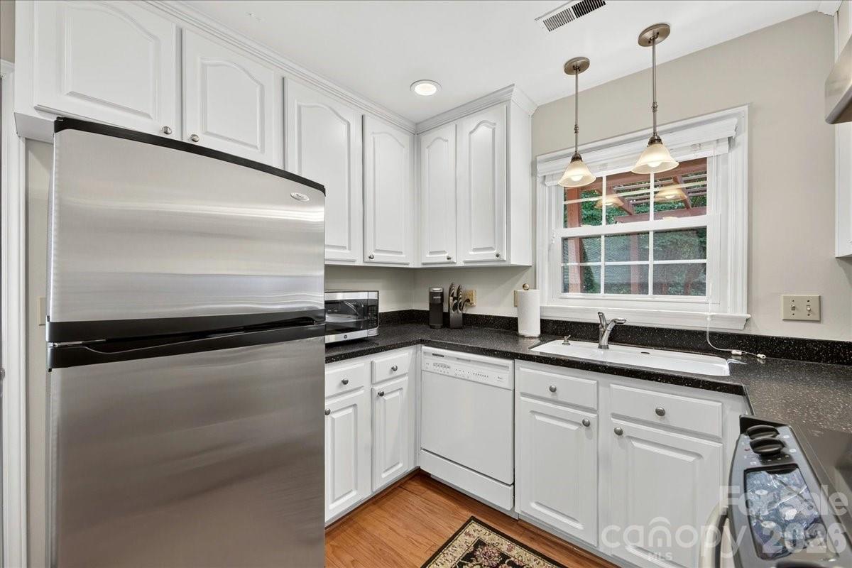 2703 Bremer Court — Charlotte