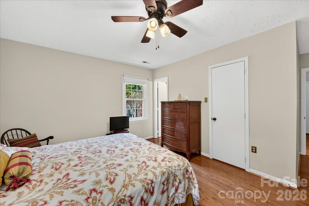 2703 Bremer Court — Charlotte