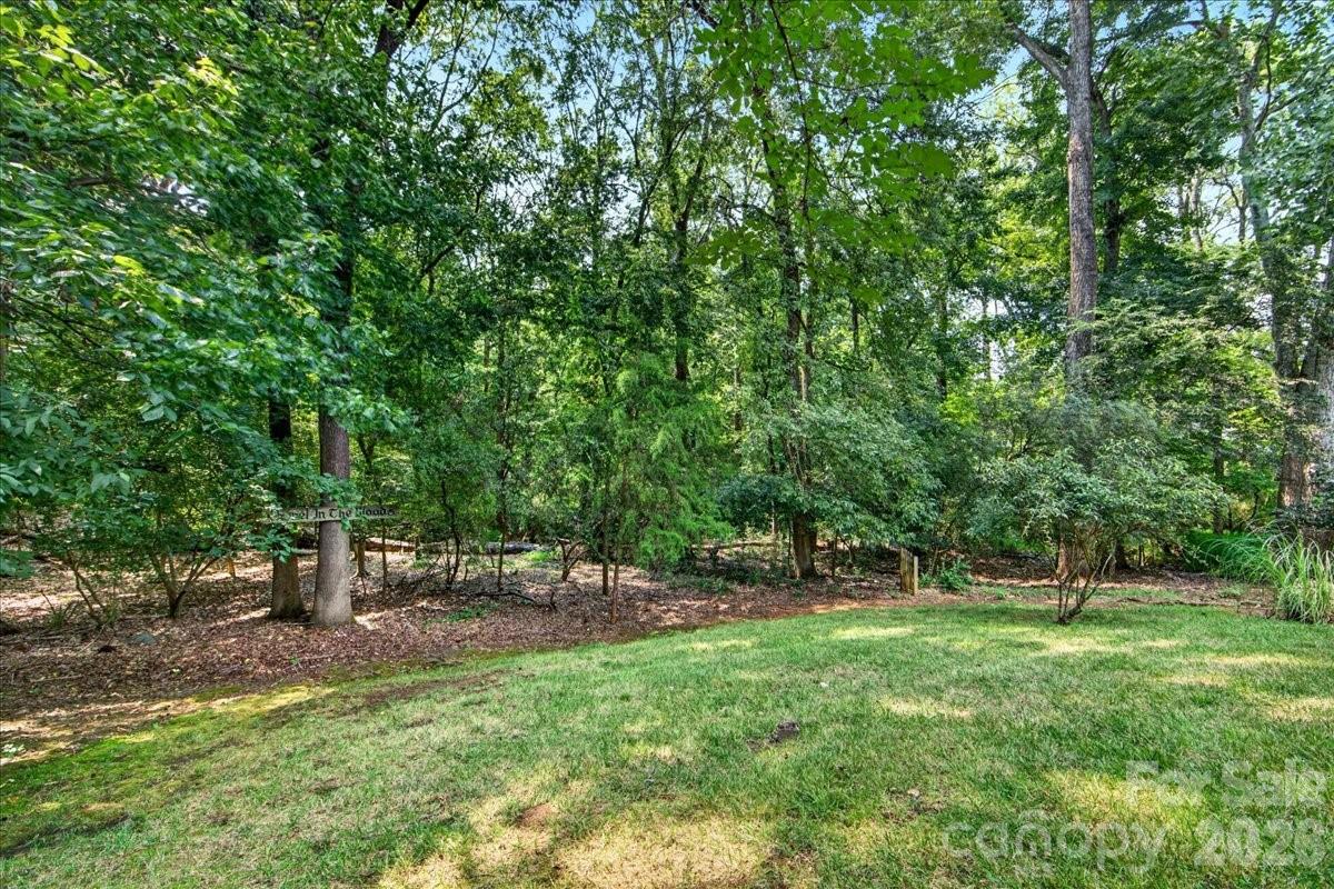 2703 Bremer Court — Charlotte