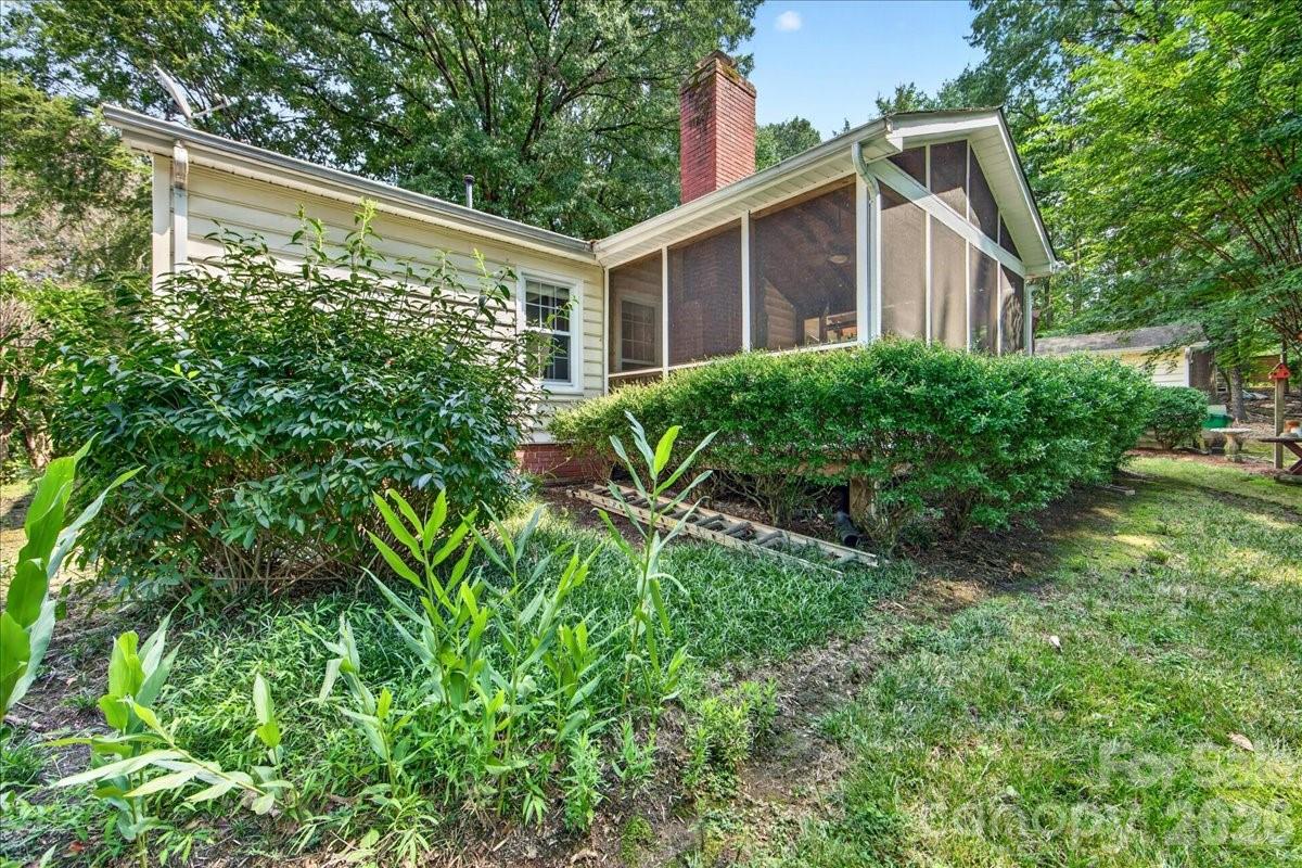 2703 Bremer Court — Charlotte