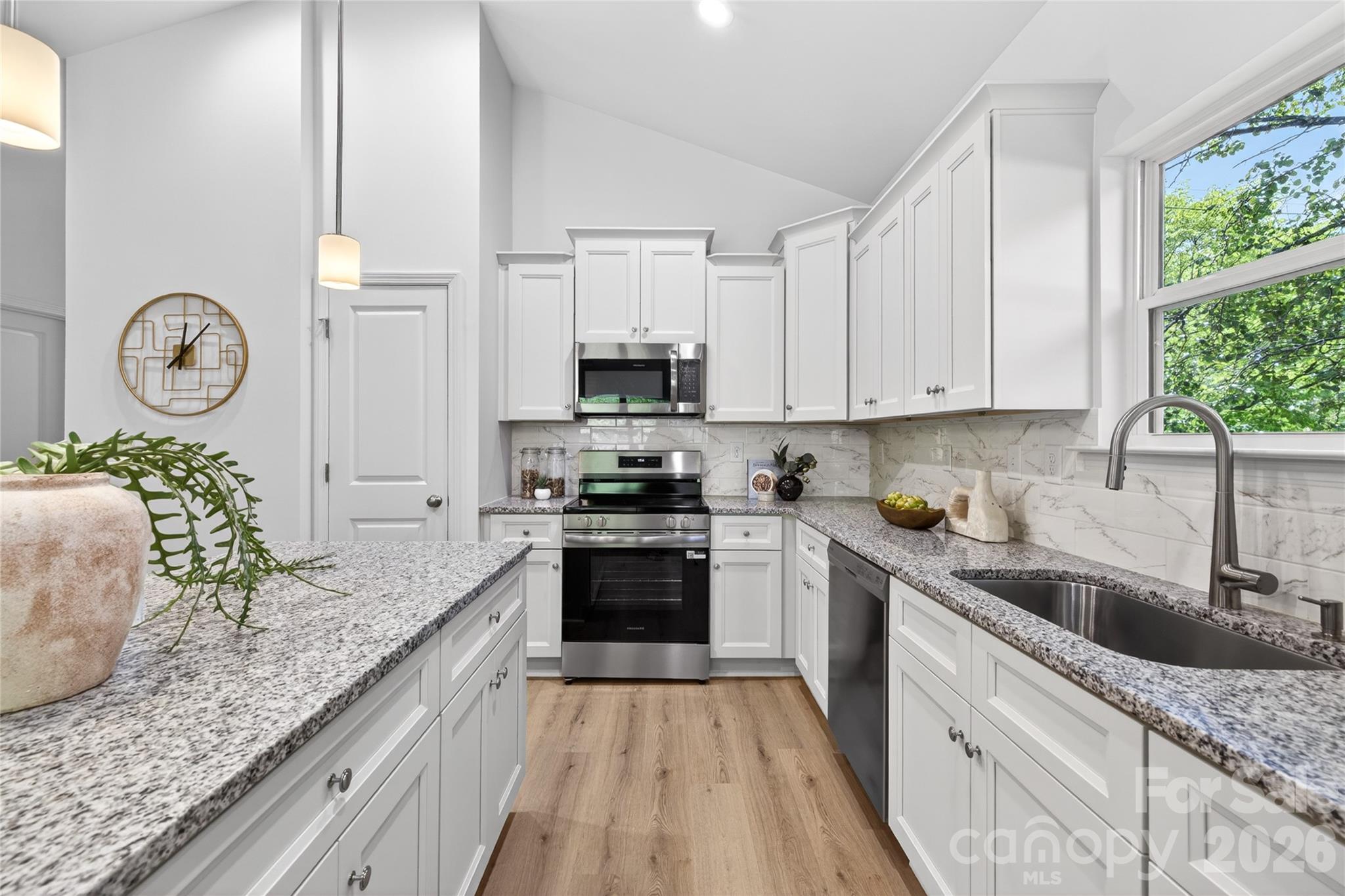 571 Johns Lane — Gastonia