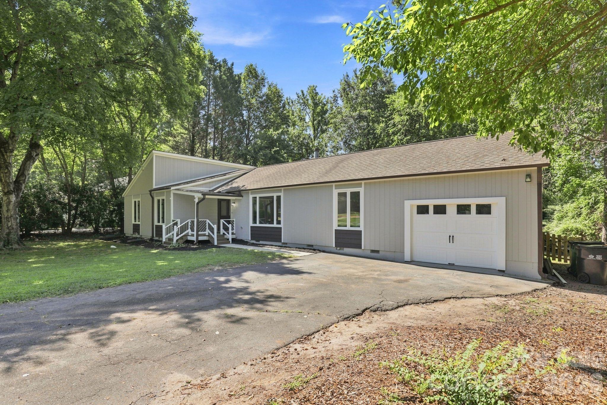9110 Raintree Lane — Charlotte
