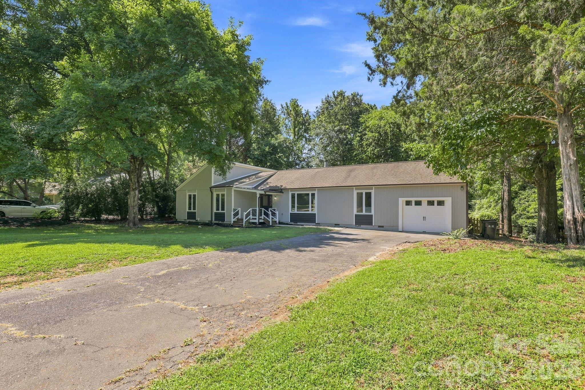 9110 Raintree Lane — Charlotte