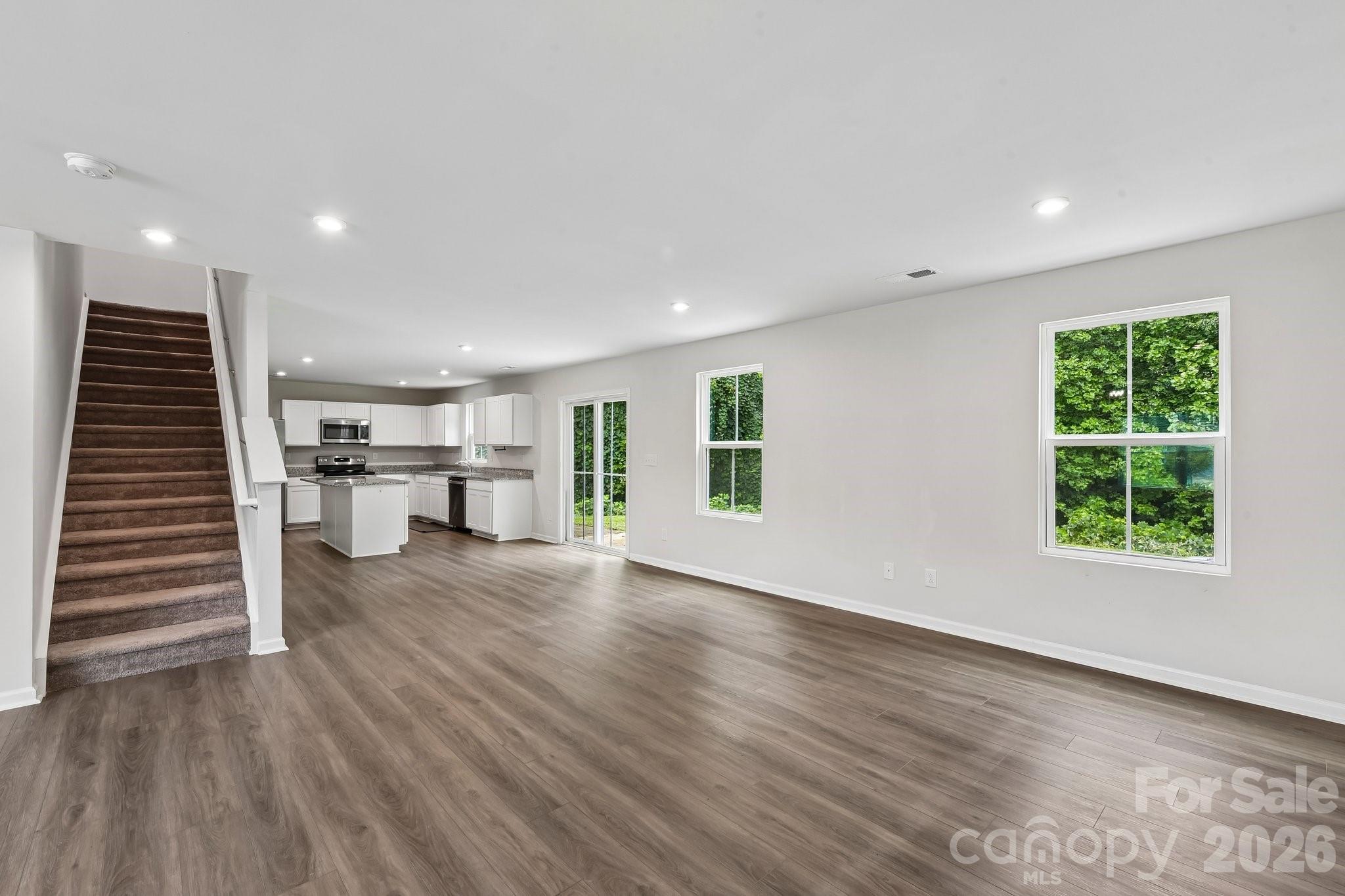 6931 Ludell Lane — Charlotte